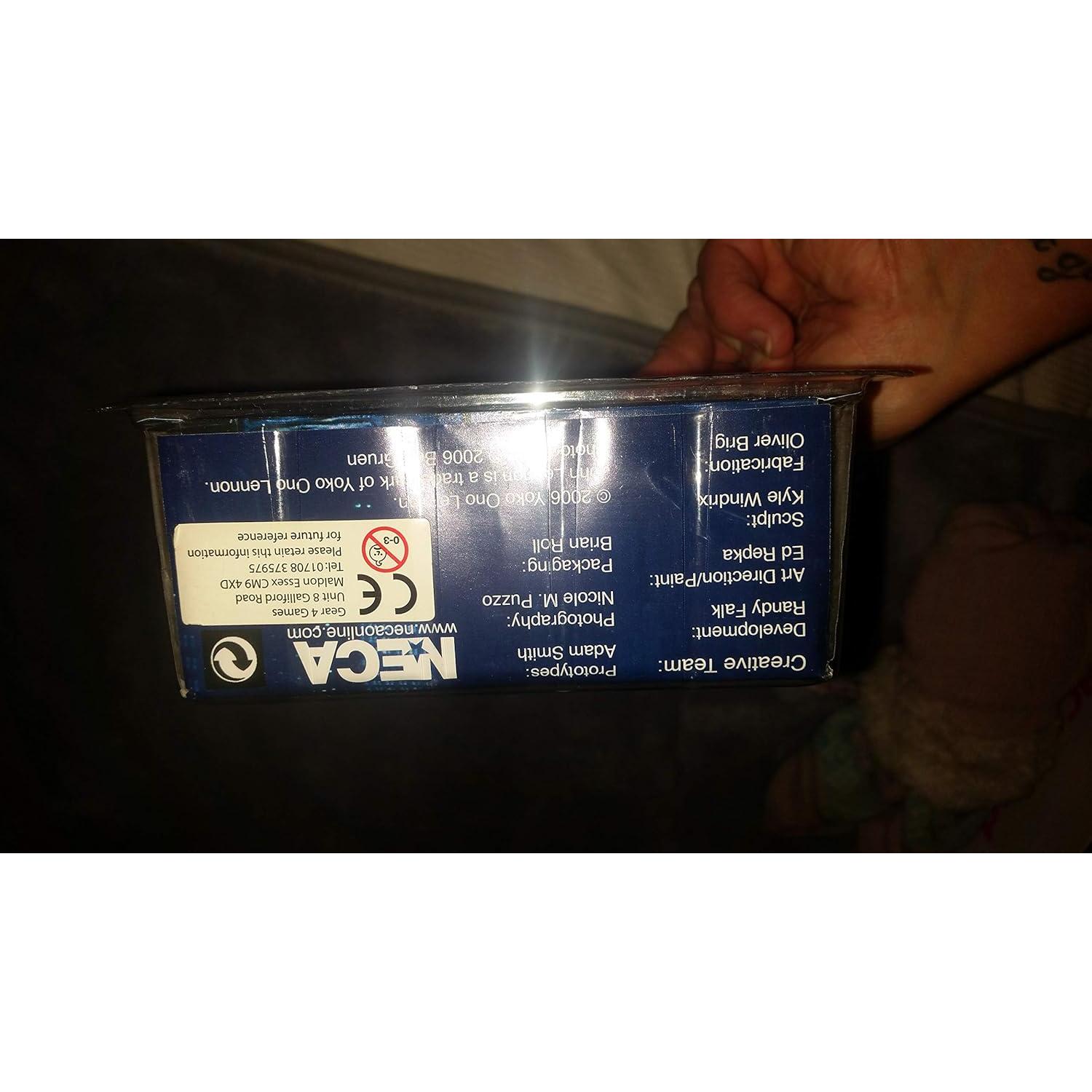 Figura de acción John Lennon 17.78 cm NECA ultra-realista