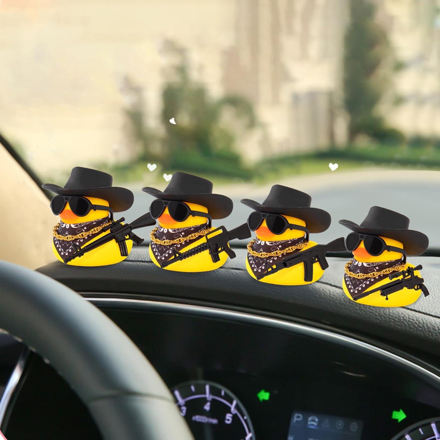 Pato de Goma Decorativo Wonuu AK47 para Coche 6x4.5cm