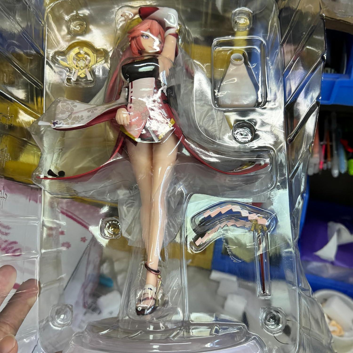 Figura Yae Miko 1/7 PVC 25CM Genshin Impact RZAHUAHU