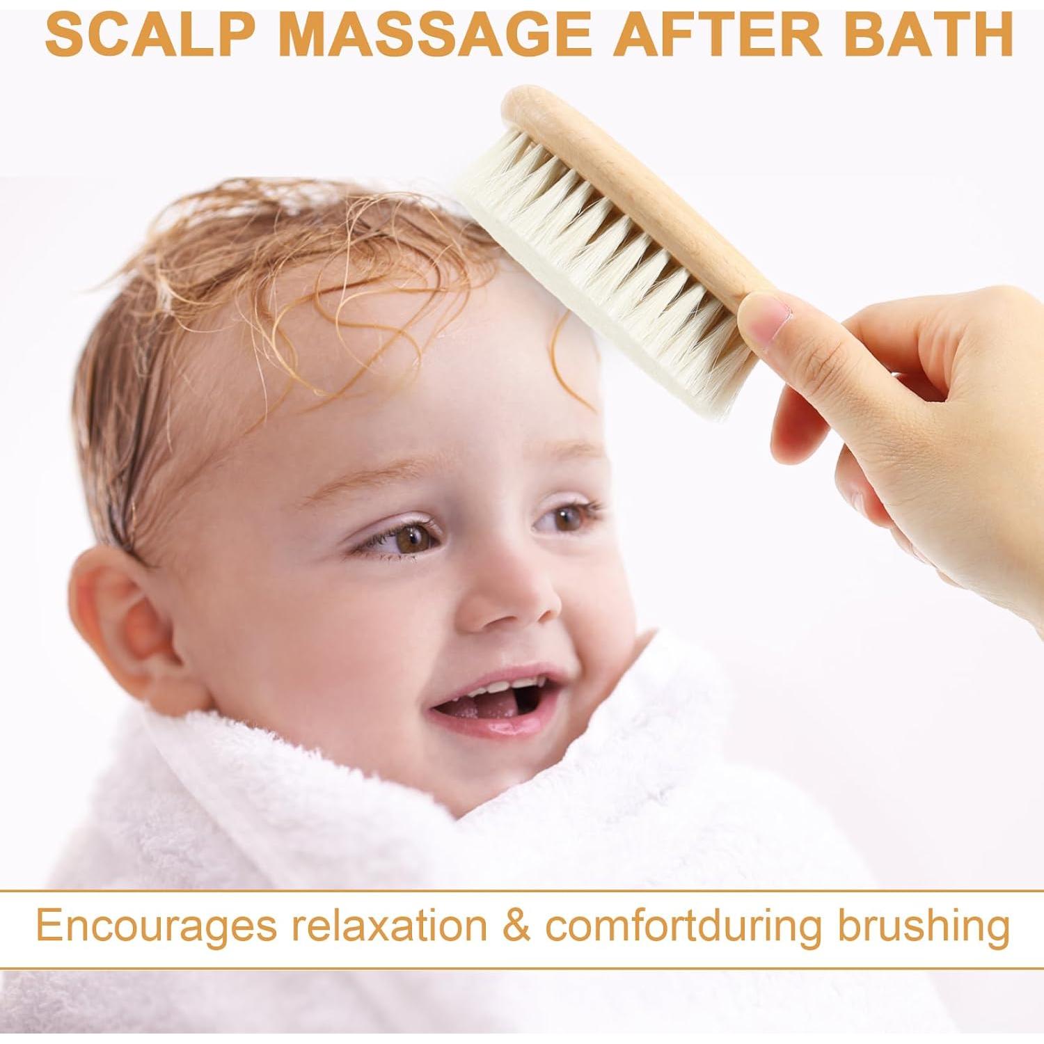 Cepillo Suave para Bebé SIMPOR con Mango de Madera