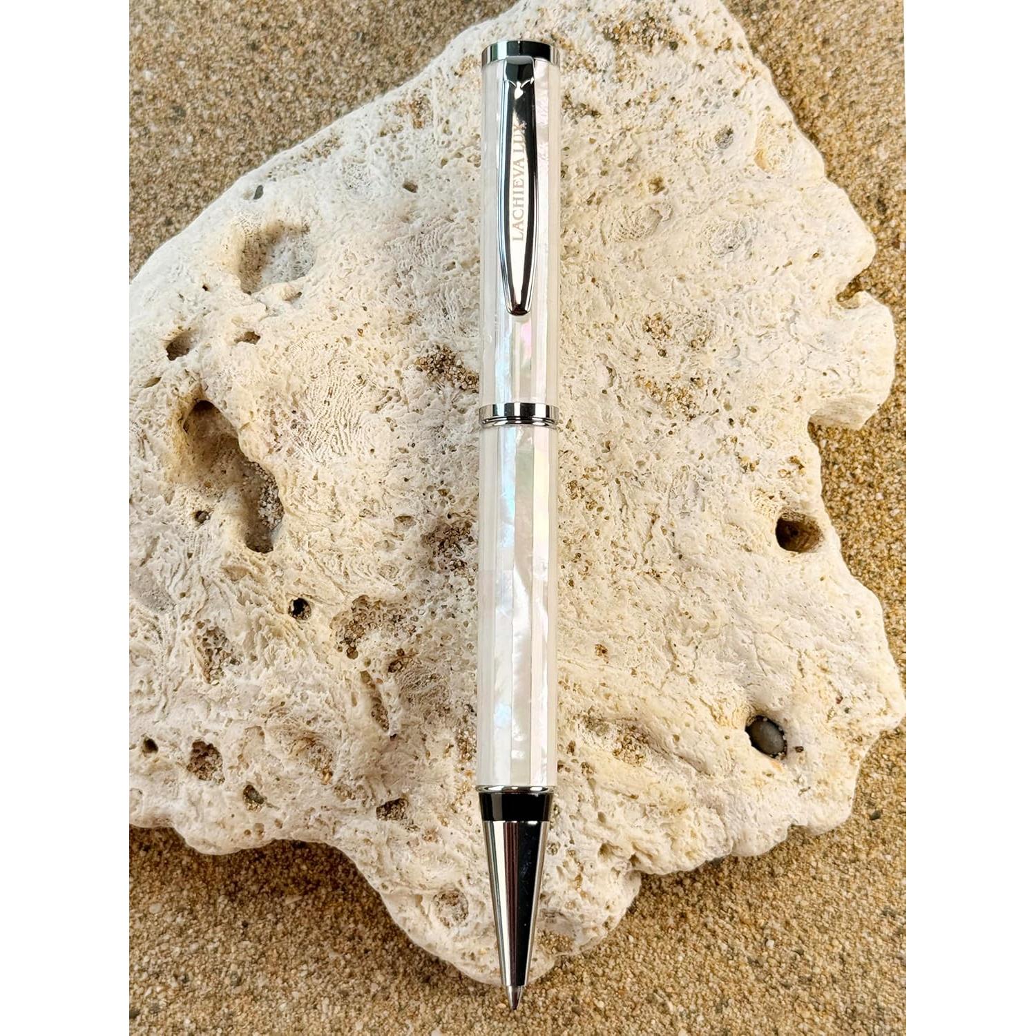 Bolígrafo de lujo LACHIEVA LUX de madreperla blanca con recarga P900M
