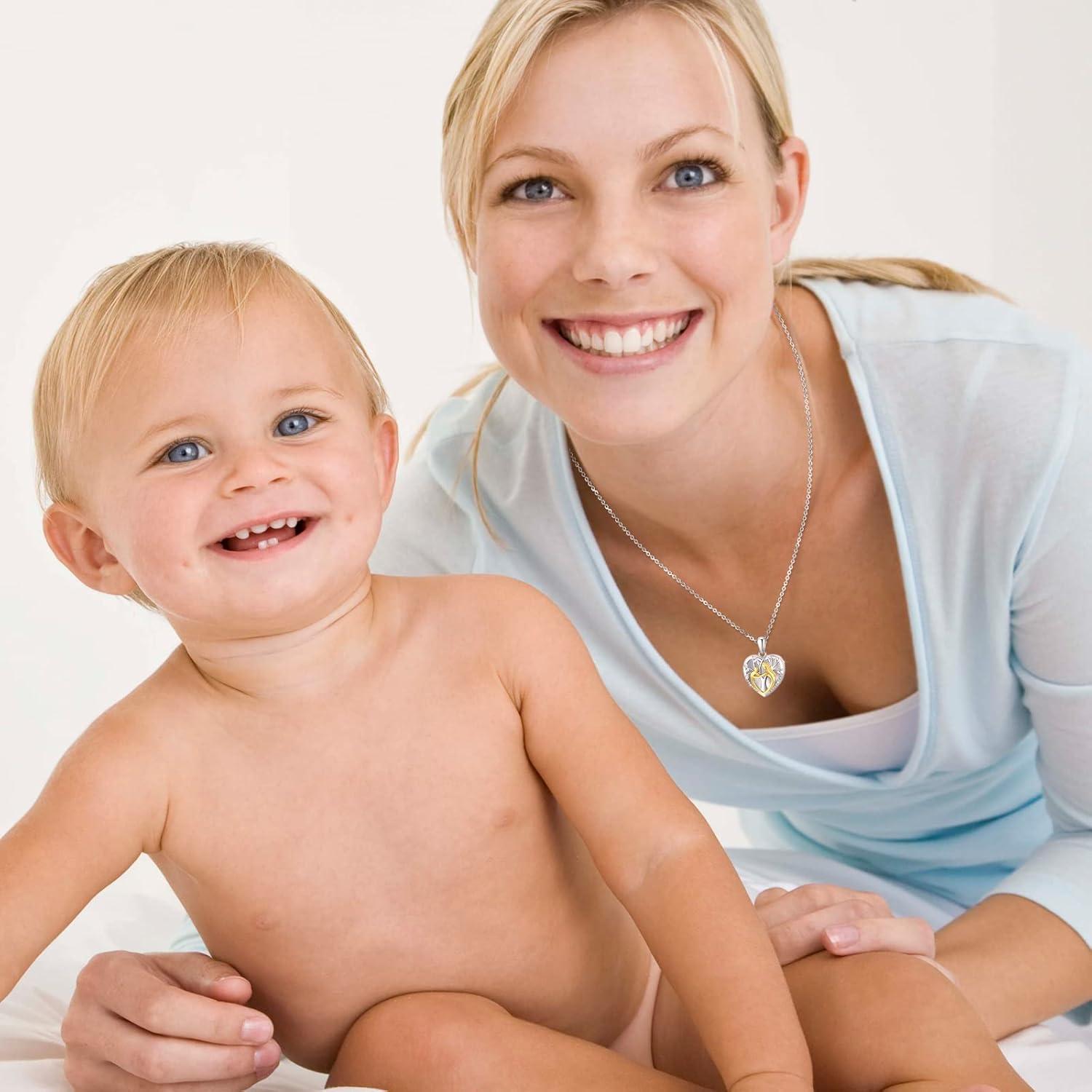 Collar de Medallón Corazón 14K Oro y Plata 925 - Amor Familiar