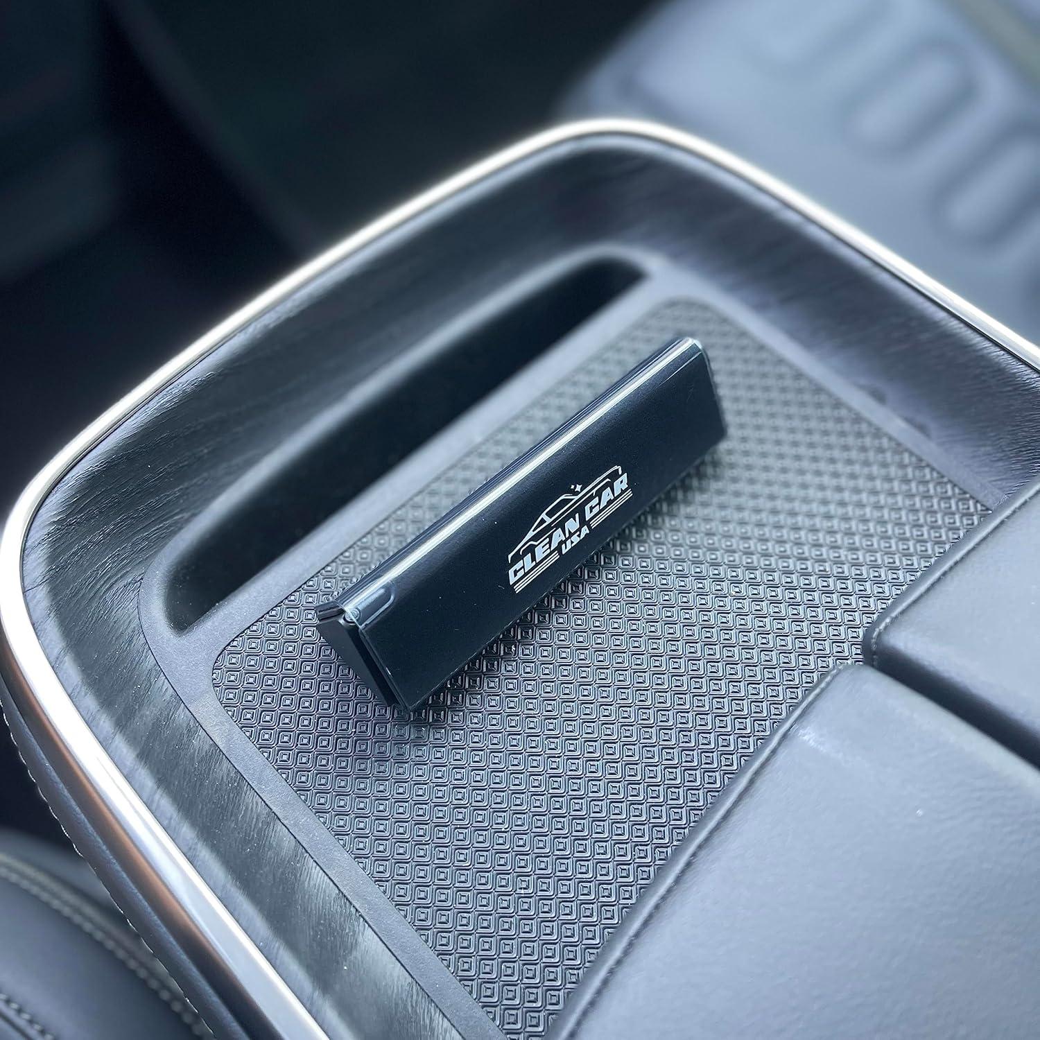 Limpiador de Pantallas 2-en-1 Clean Car USA 400ml Negro