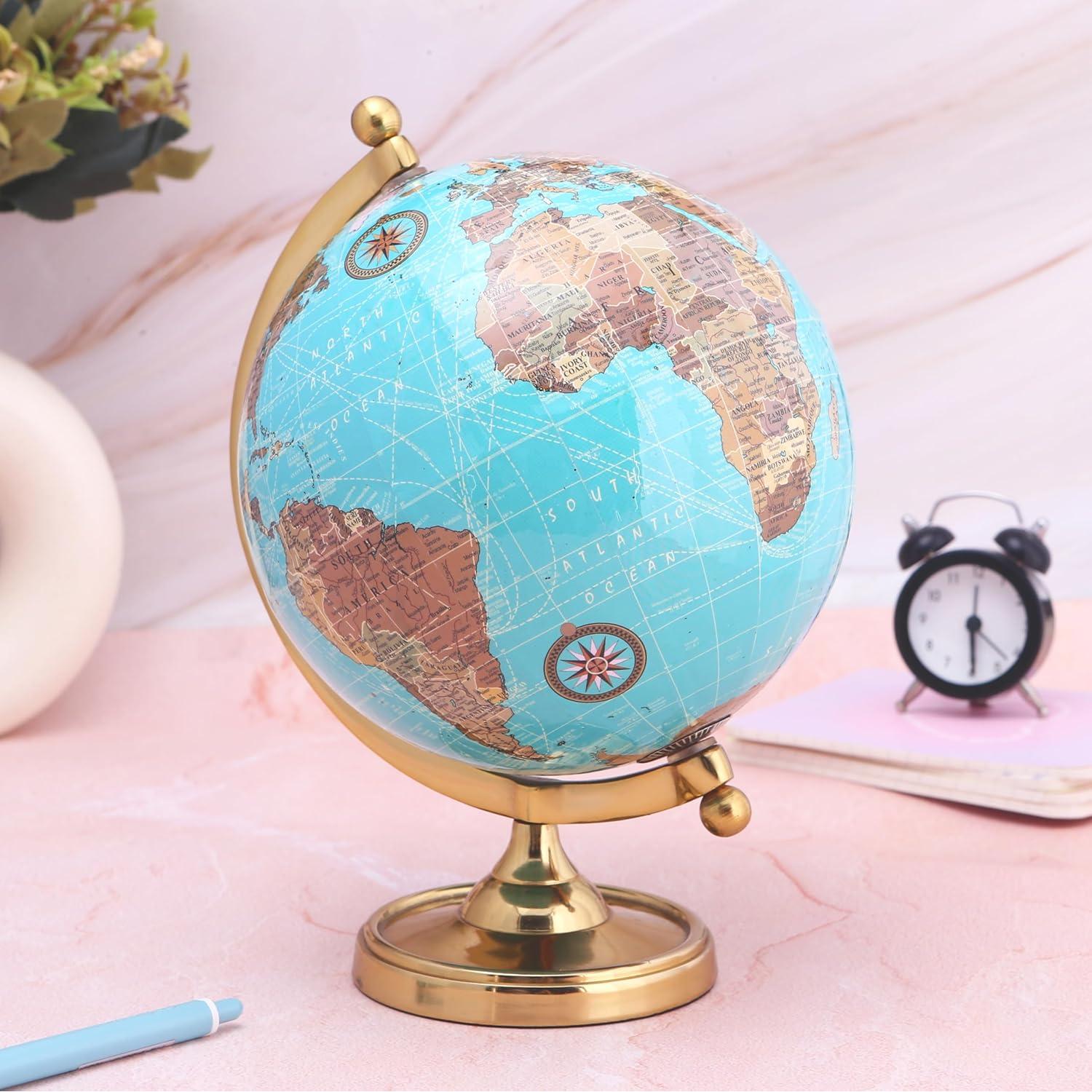 Globo Terráqueo Vintage Rely+ 15.24 cm con Base Dorada