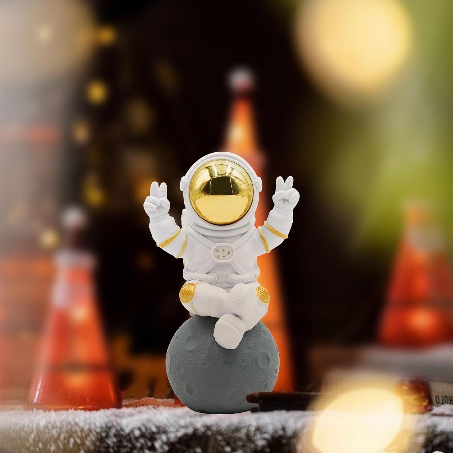 Estatua Decorativa de Astronauta Oooct - Resina 7.37 cm