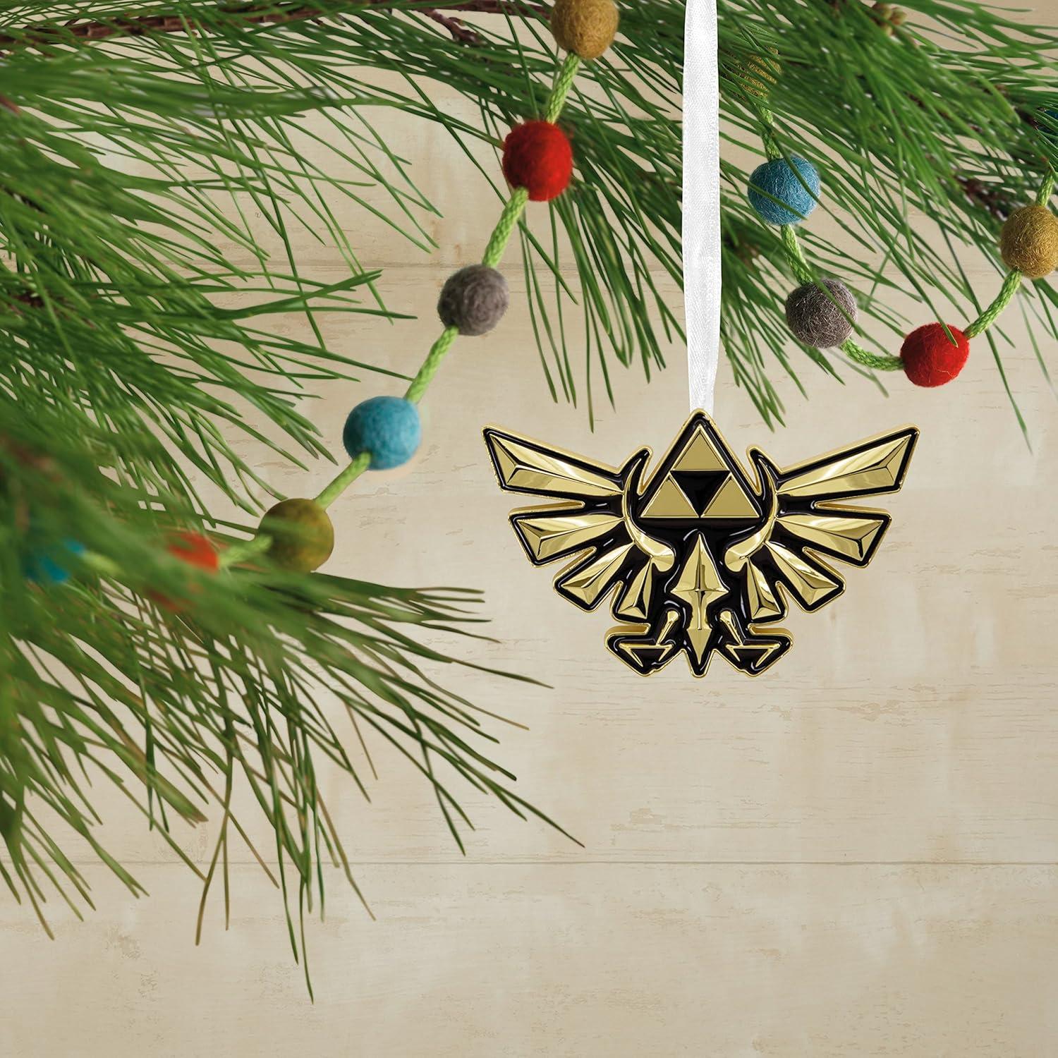 Adorno Navideño Hallmark Emblema de Hyrule 6.35x3.81cm