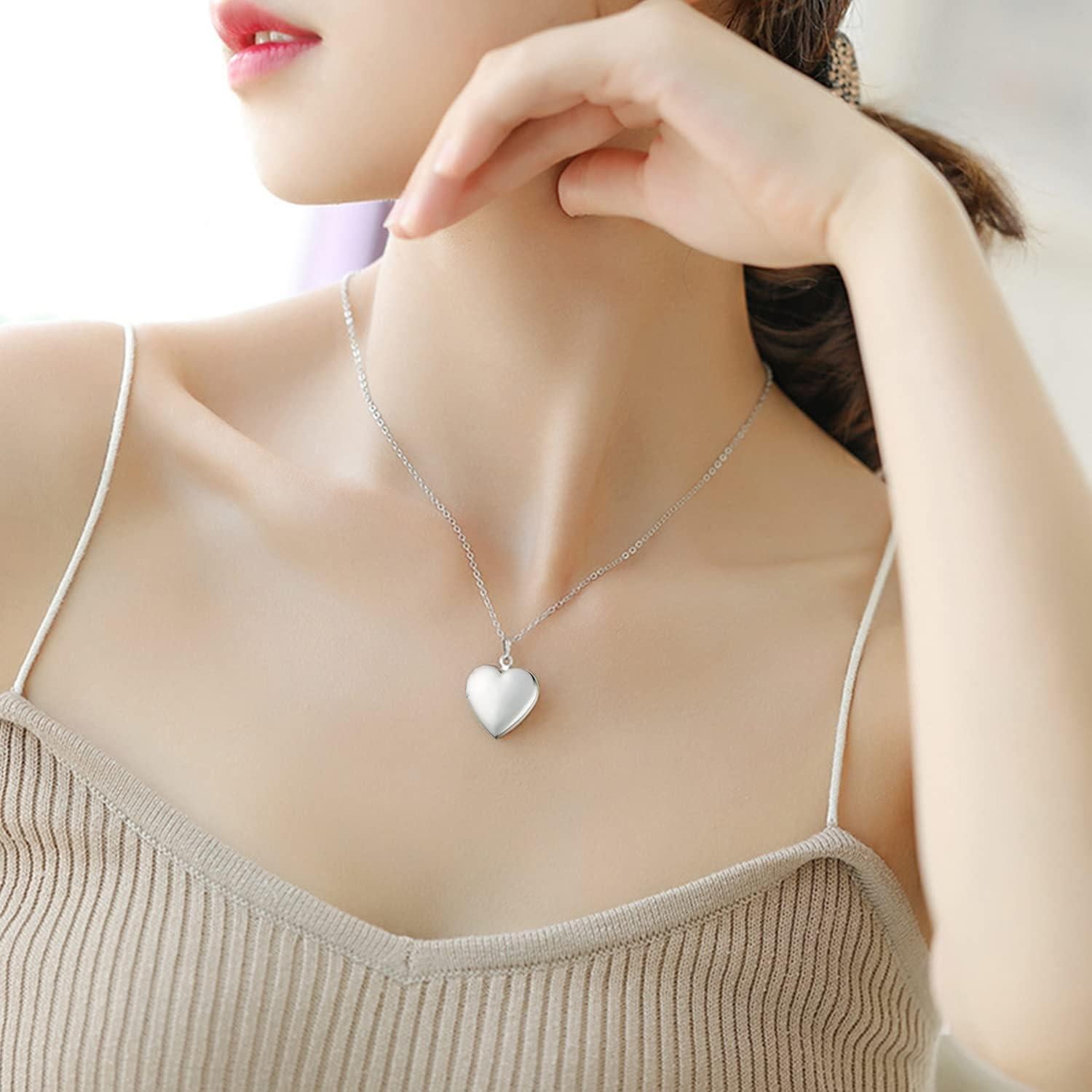 Collar medallón PHOCKSIN acero inoxidable corazón 2.79 cm