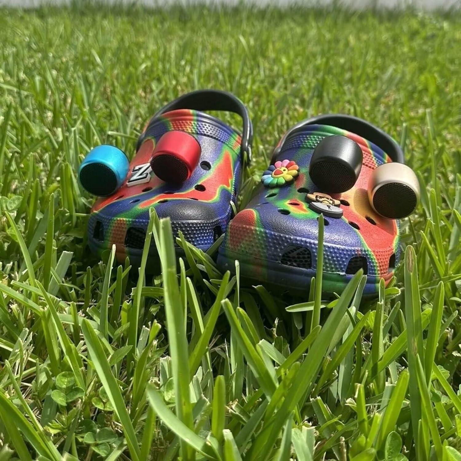 Altavoz Mini Bluetooth UUEENN para Clog Negro - Portátil