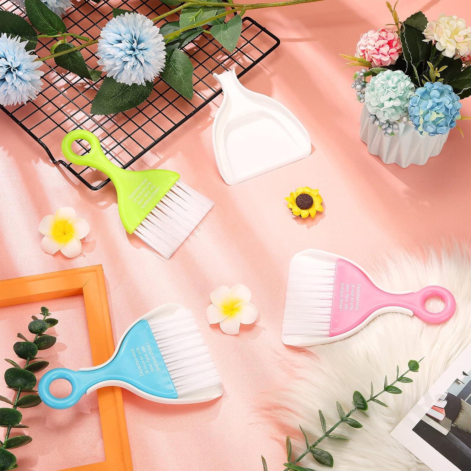 Juego de Escoba y Recogedor Mini CHENGU - 3 Piezas Colores