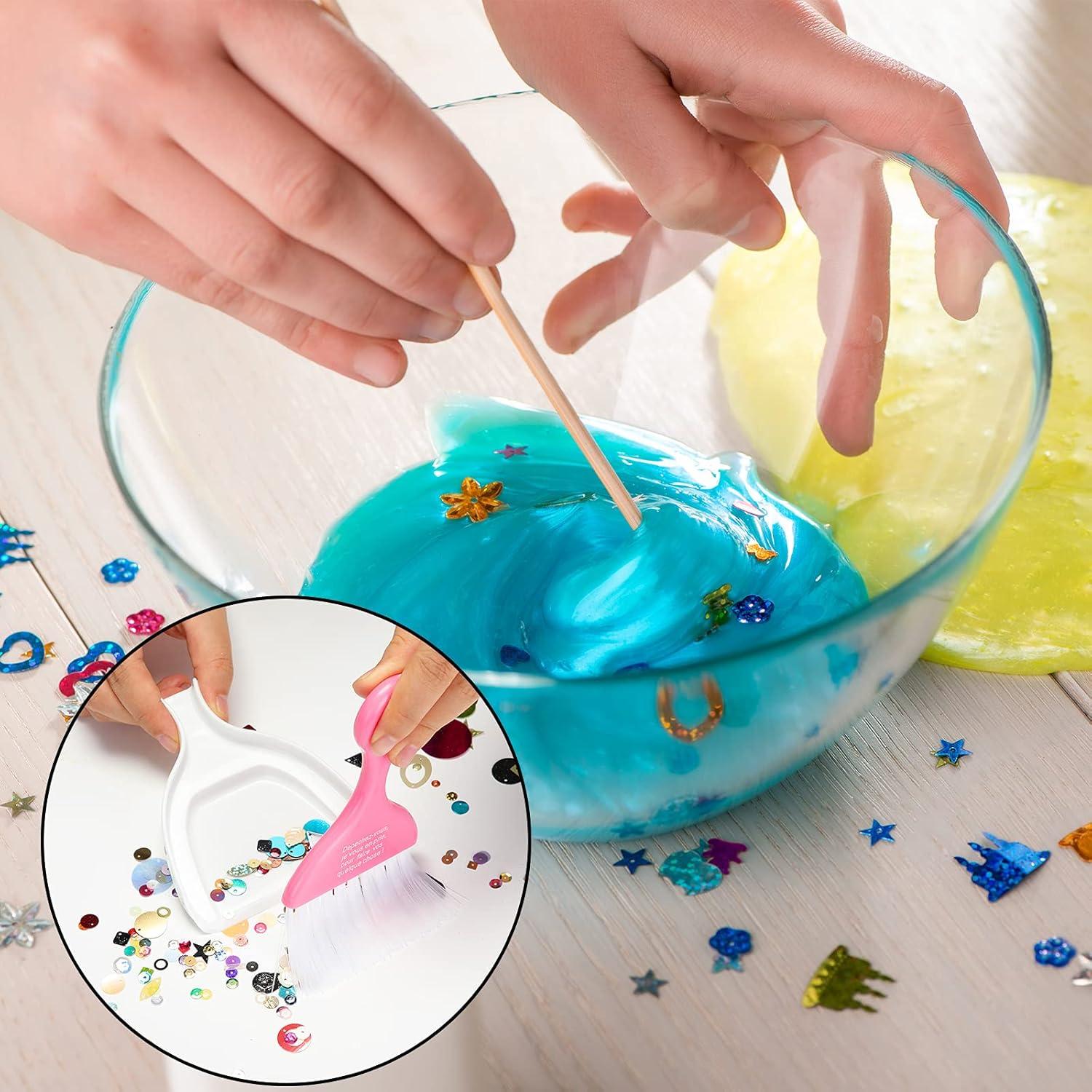 Juego de Escoba y Recogedor Mini CHENGU - 3 Piezas Colores