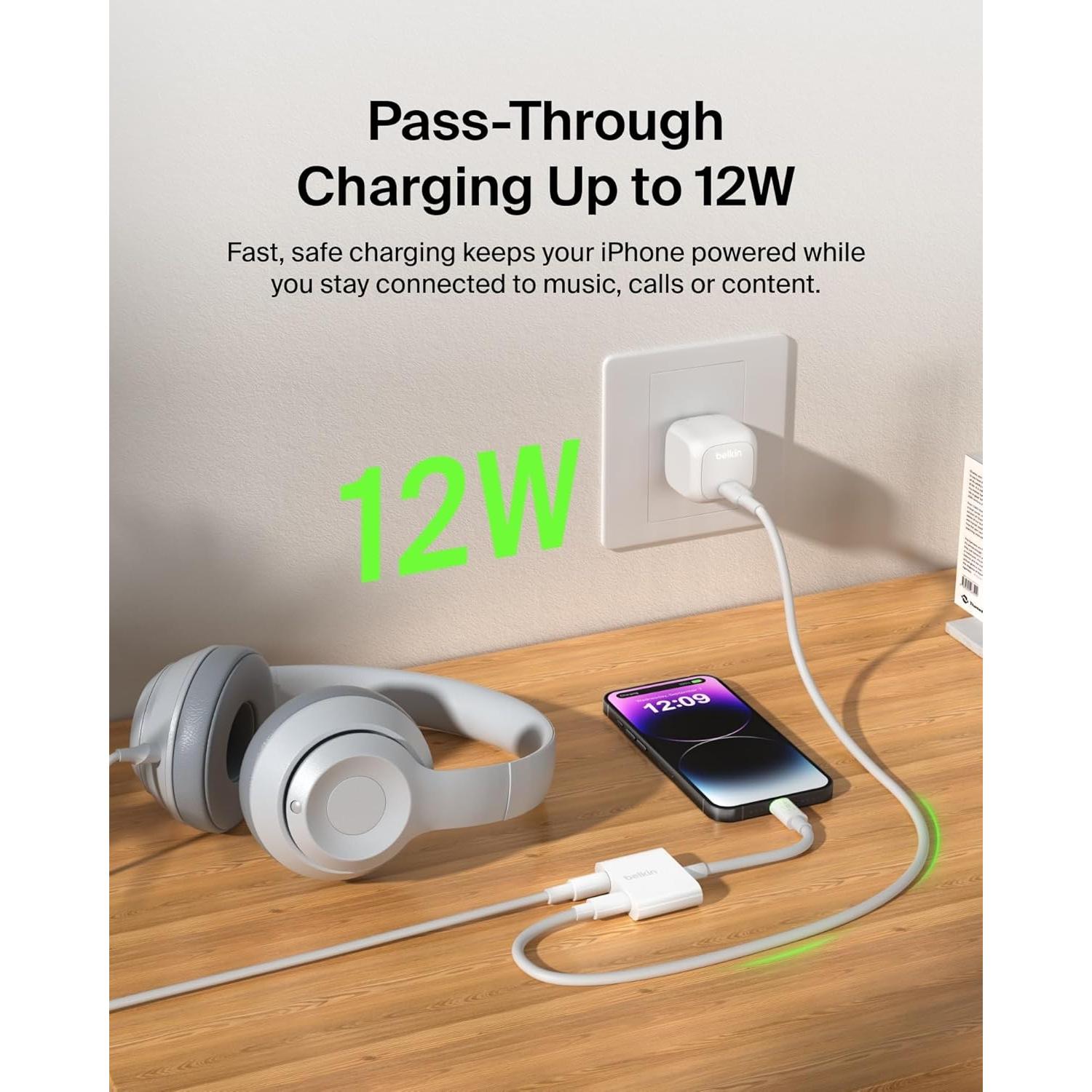 Adaptador Belkin RockStar Lightning a 3.5mm + Carga 2-en-1