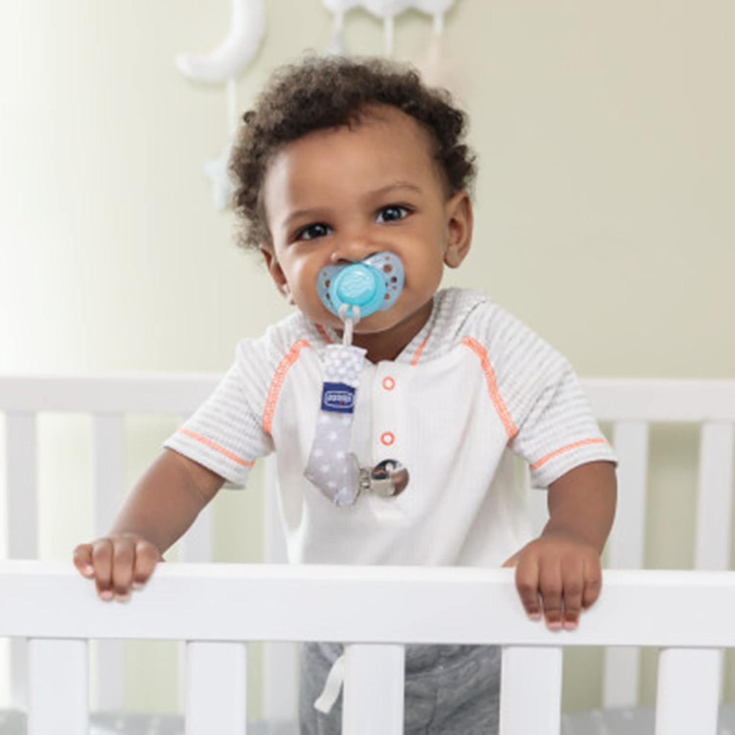 Clip de Chupete Chicco 2 en 1 Universal Gris para Bebé