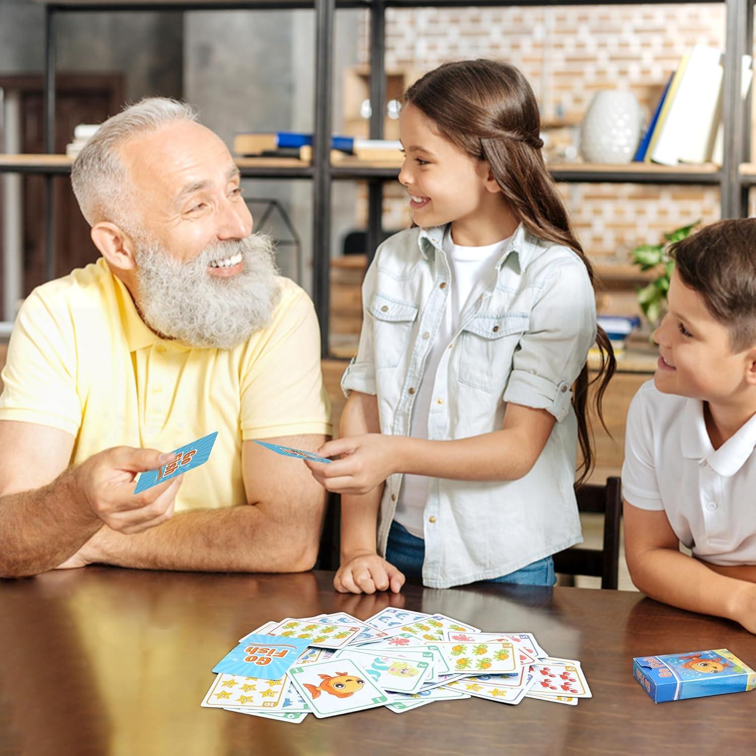 Juegos de Cartas Etyishe Ve a Pescar y Vieja Doncella para Niños