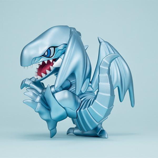 Figura Coleccionable Dragón Blanco de Ojos Azules MegaHouse 13 cm