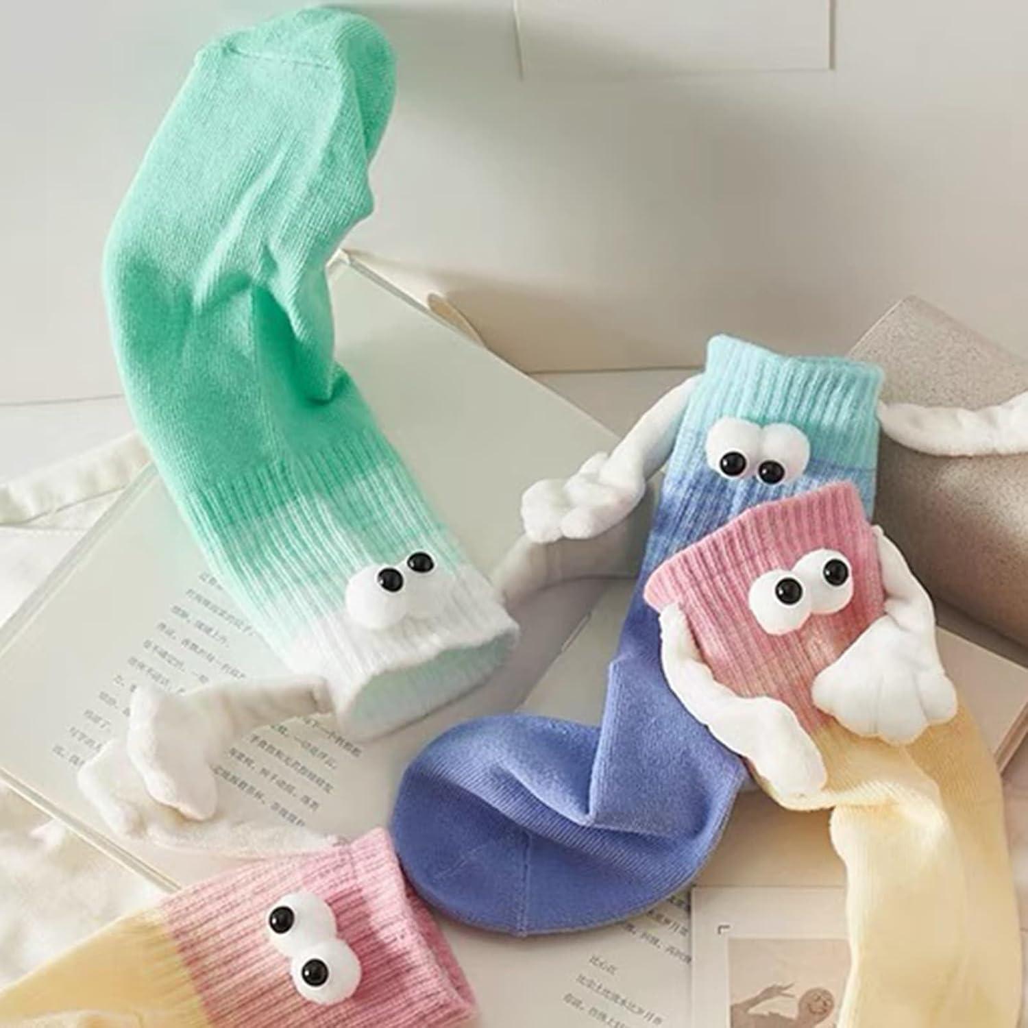 Calcetines Magnéticos Locos - 2 Pares Divertidos de Personajes