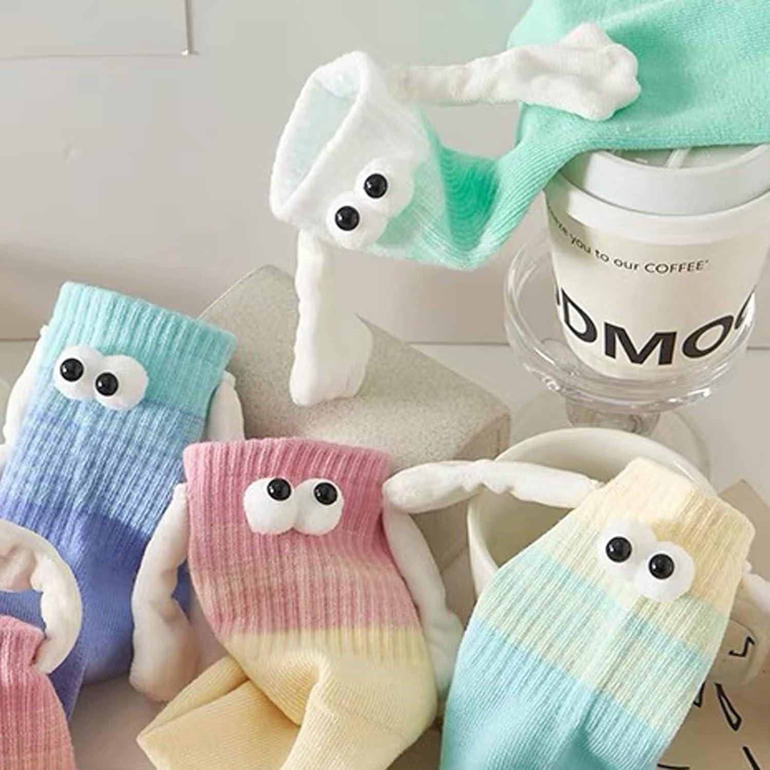 Calcetines Magnéticos Locos - 2 Pares Divertidos de Personajes