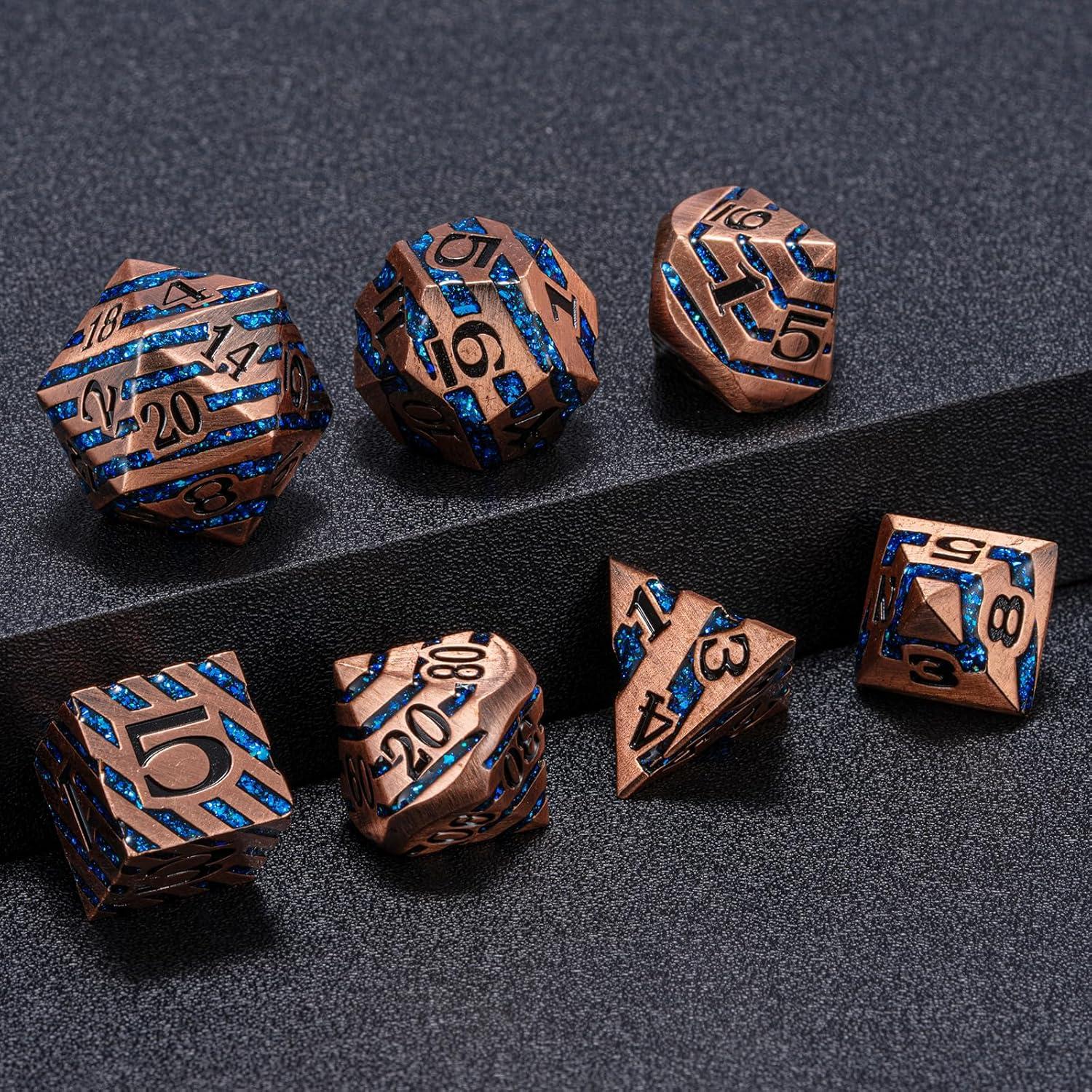 Set de 7 Dados Poliedricos Metálicos D&D Maywin Cobre Antiguo Azul