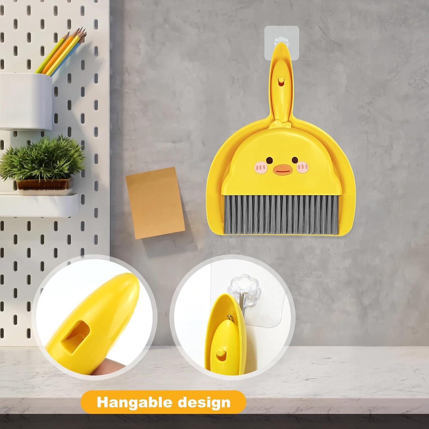 Juego de Escoba y Recogedor Mini LUOKER Pollito Amarillo