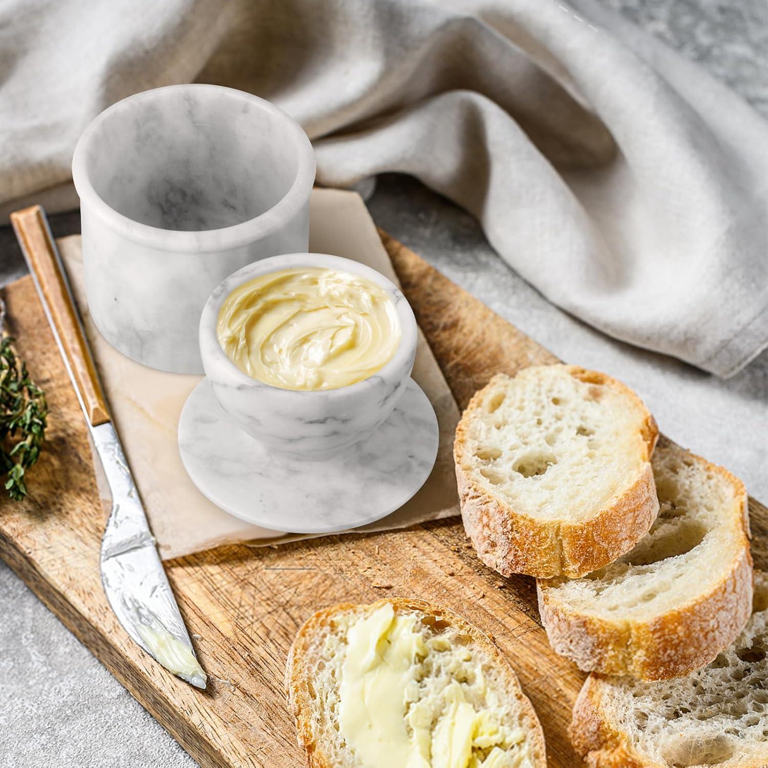 Crock de Mantequilla Grande TABHOUKIT de Mármol Blanco Gris