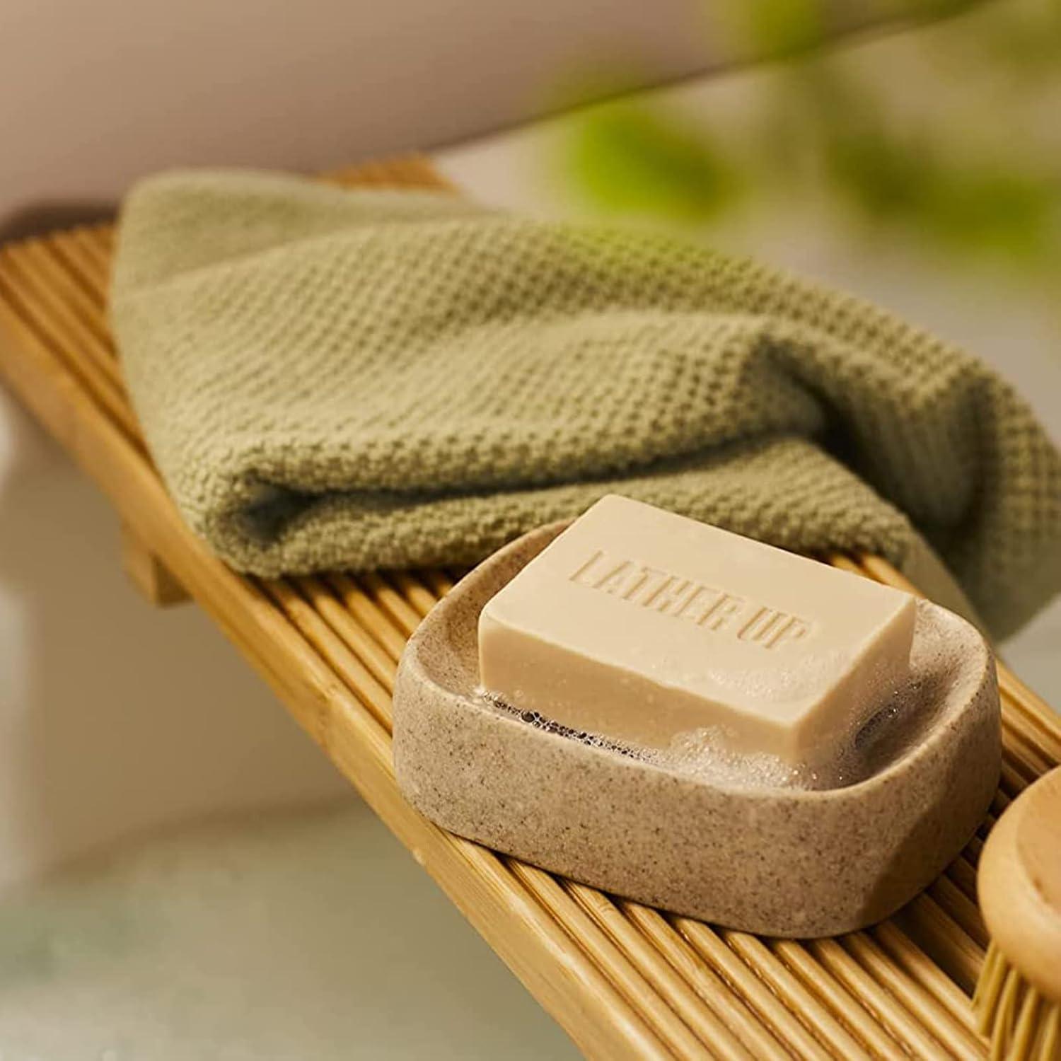 Barra de Limpieza Facial y Corporal The Body Shop Almendra 99g