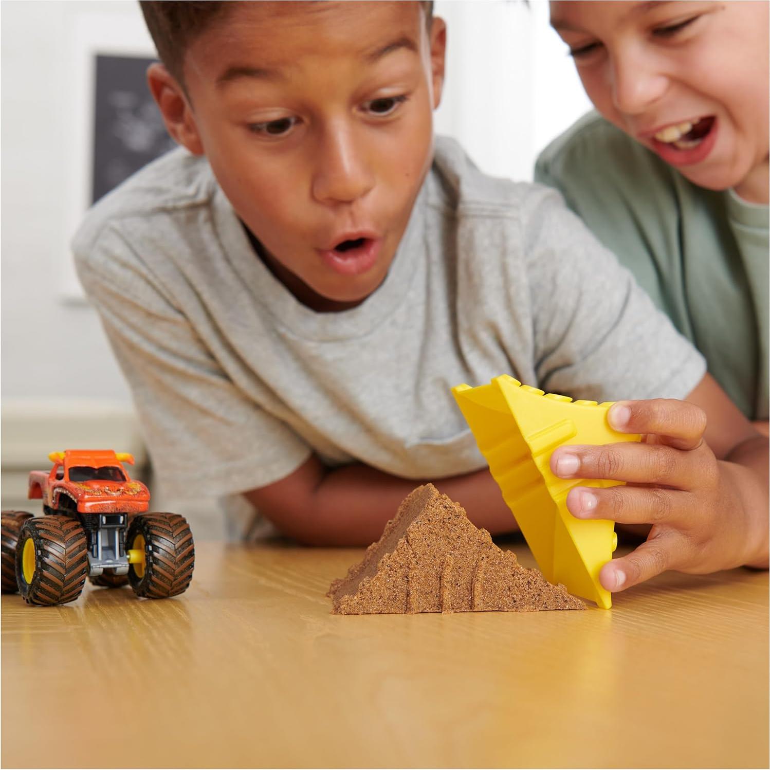 Set de Juego Monster Jam El Toro Loco + 453g de Monster Dirt