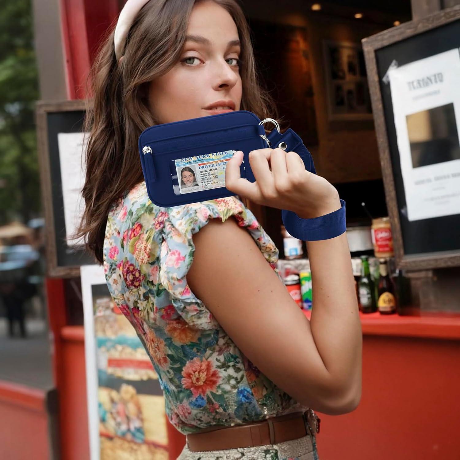 Cartera de Muñeca DOB SECHS Beige con Bloqueo RFID 17x3.5x11.5 cm