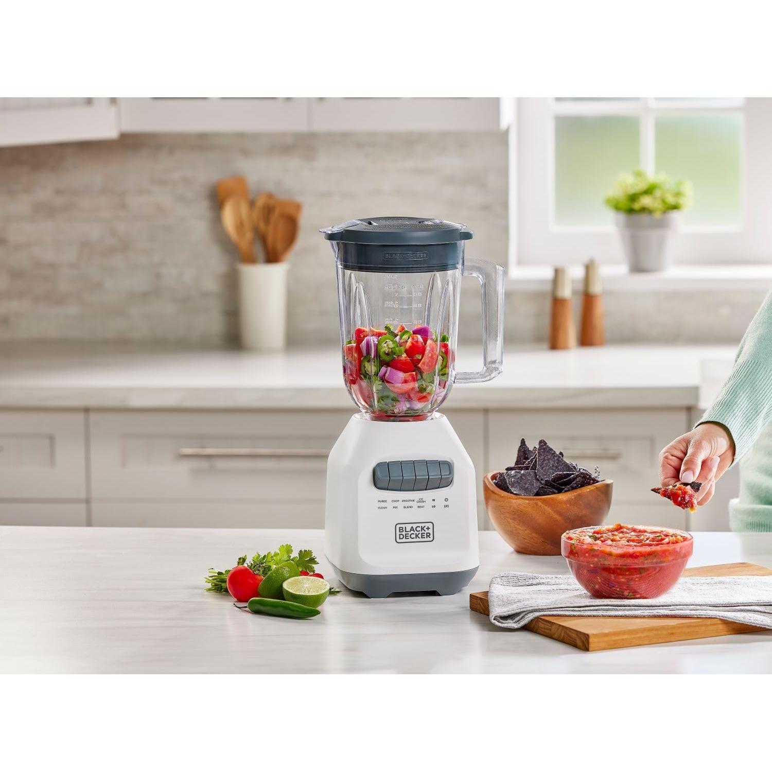 Licuadora BLACK+DECKER 750W Jarra 1.65L 8 Velocidades Blanca