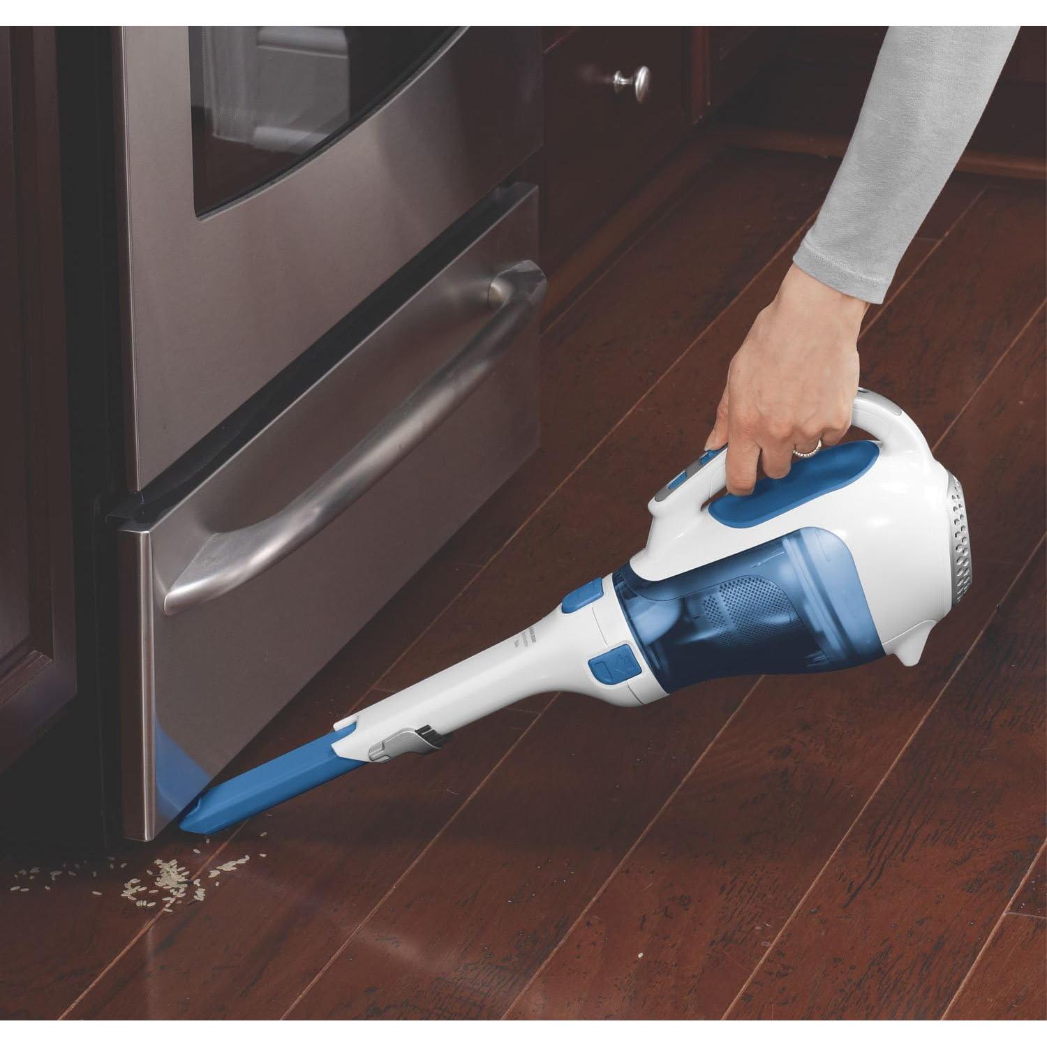 Aspiradora de Mano Ciclónica BLACK+DECKER CHV1410 14.4V