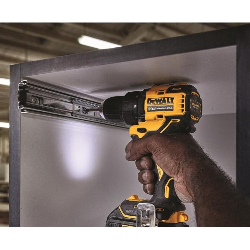 Taladro Atornillador Inalámbrico DEWALT 20V Compacto DCD708C2