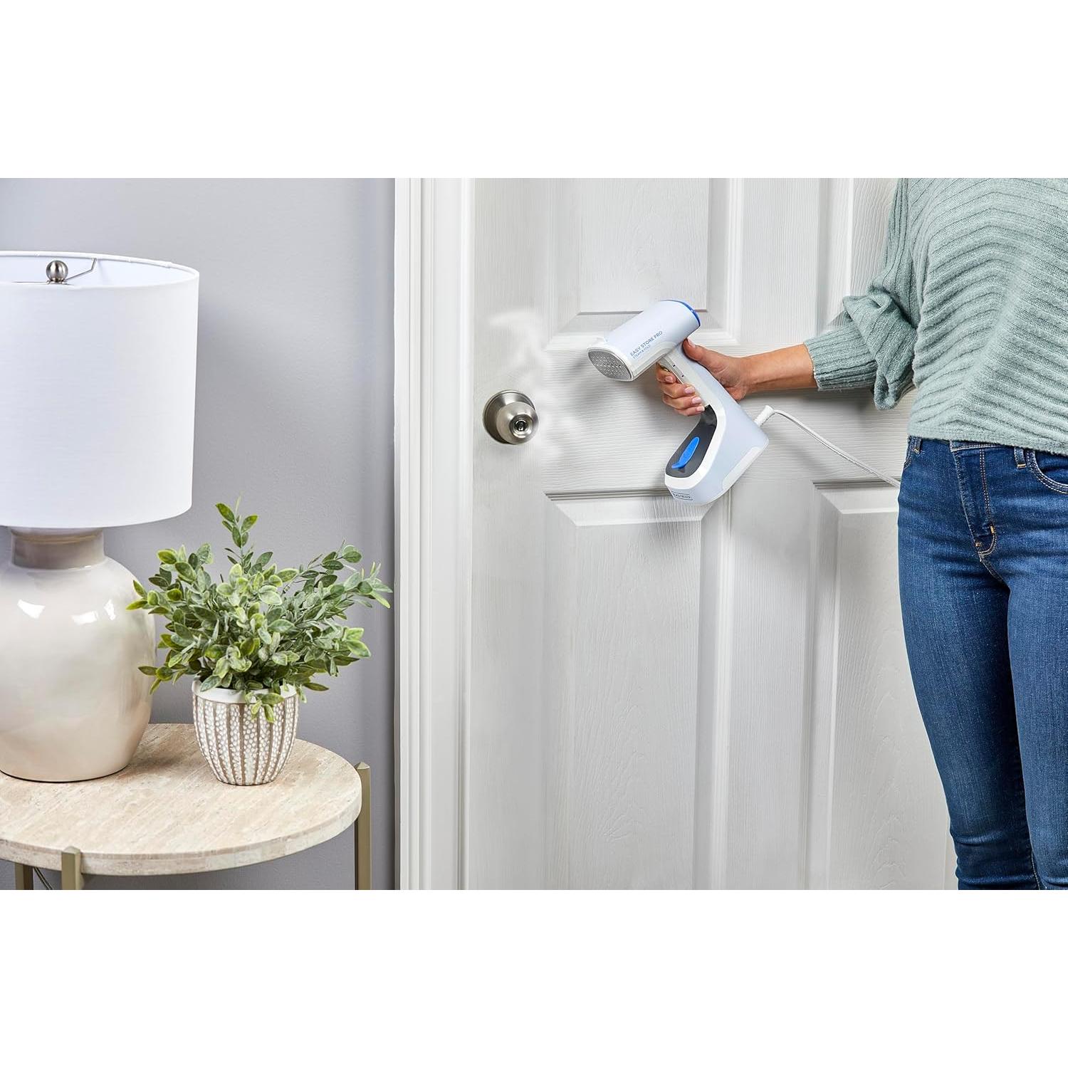 Plancha de Vapor Plegable BLACK+DECKER GS0311-1PD 1200W