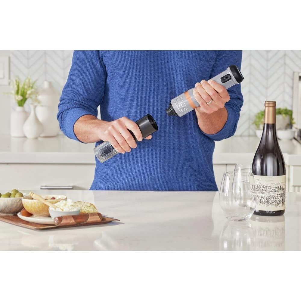 Abridor de Vino Black+Decker BCKM101WN con Cortador