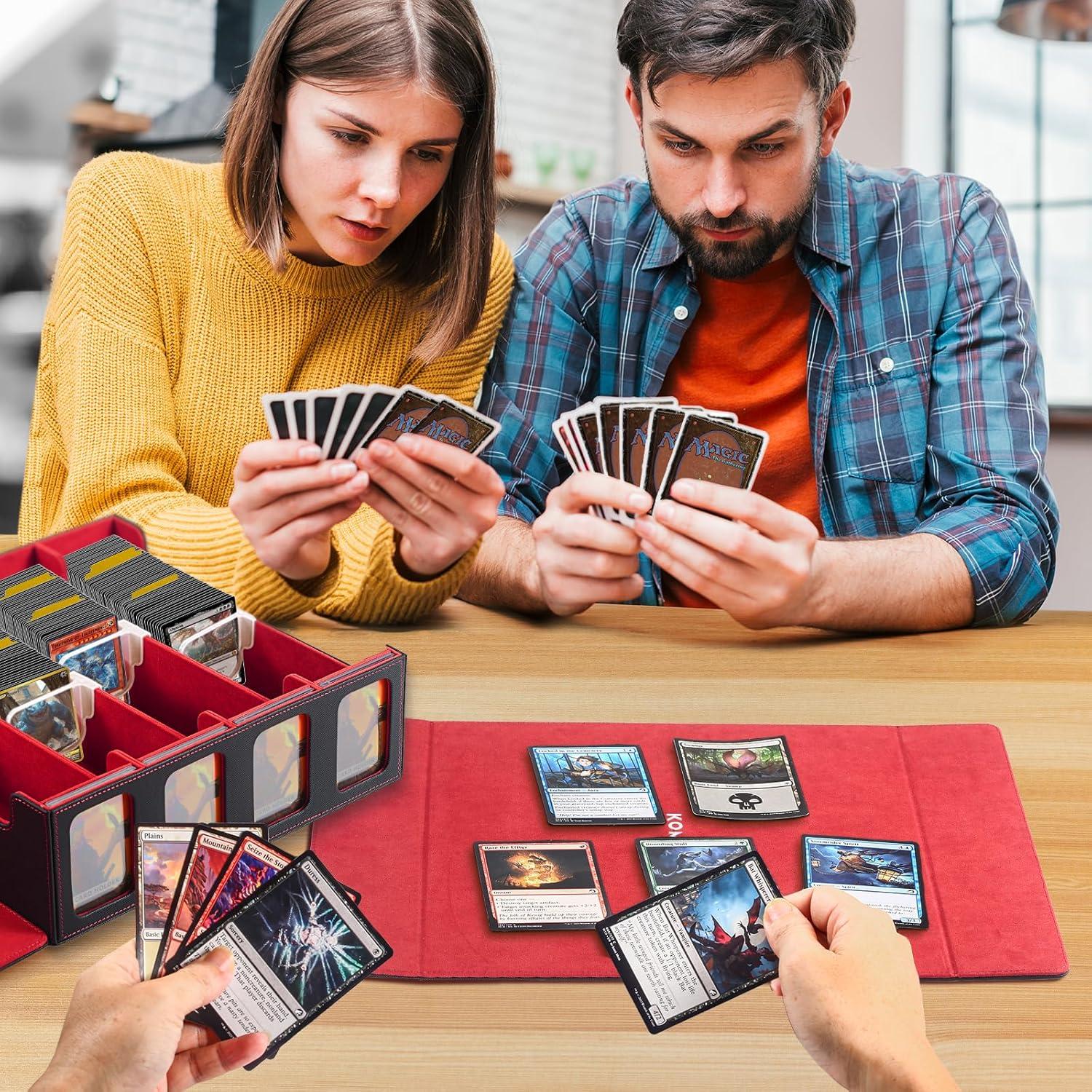 Caja de Almacenamiento de Cartas Komick 4 Filas PU Cuero Negro/Rojo