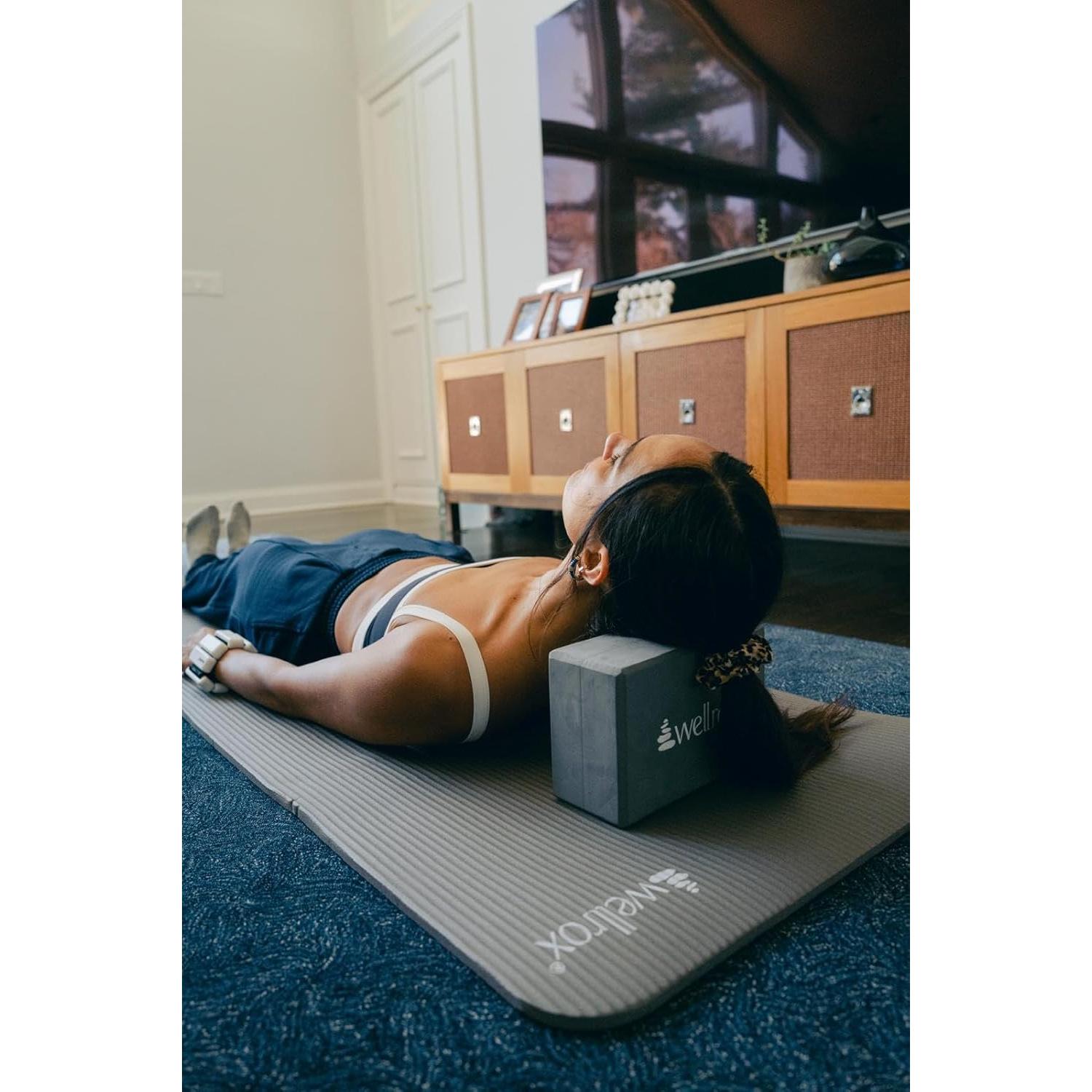 Bloque de Yoga Antideslizante Wellrox EVA 10.16x15.24x22.86cm Gris