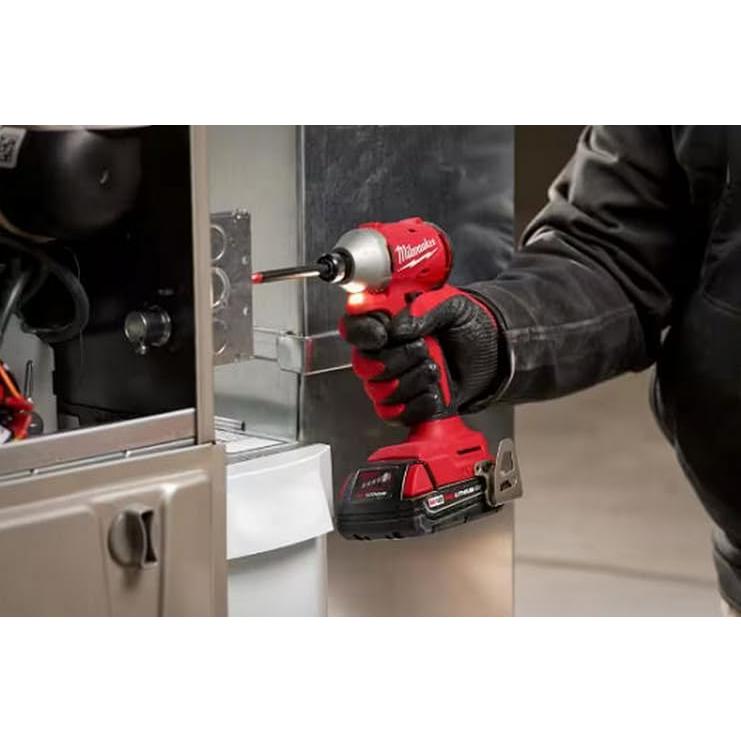 Destornillador de Impacto Milwaukee M18 18V Sin Escobillas Kit