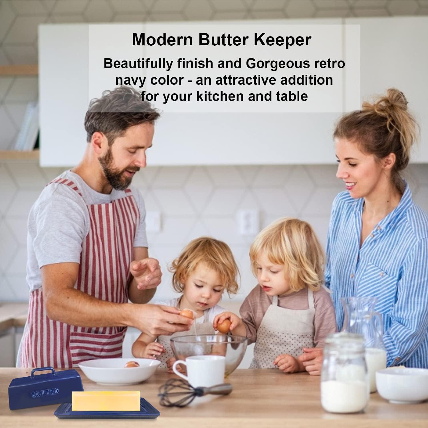 Plato de Mantequilla Gute Cerámica con Tapa Azul Marino 18.8x8.9cm