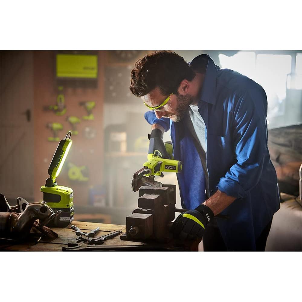 Lijadora de Banda 18V RYOBI PSD101B Ergonómica 1.35 kg