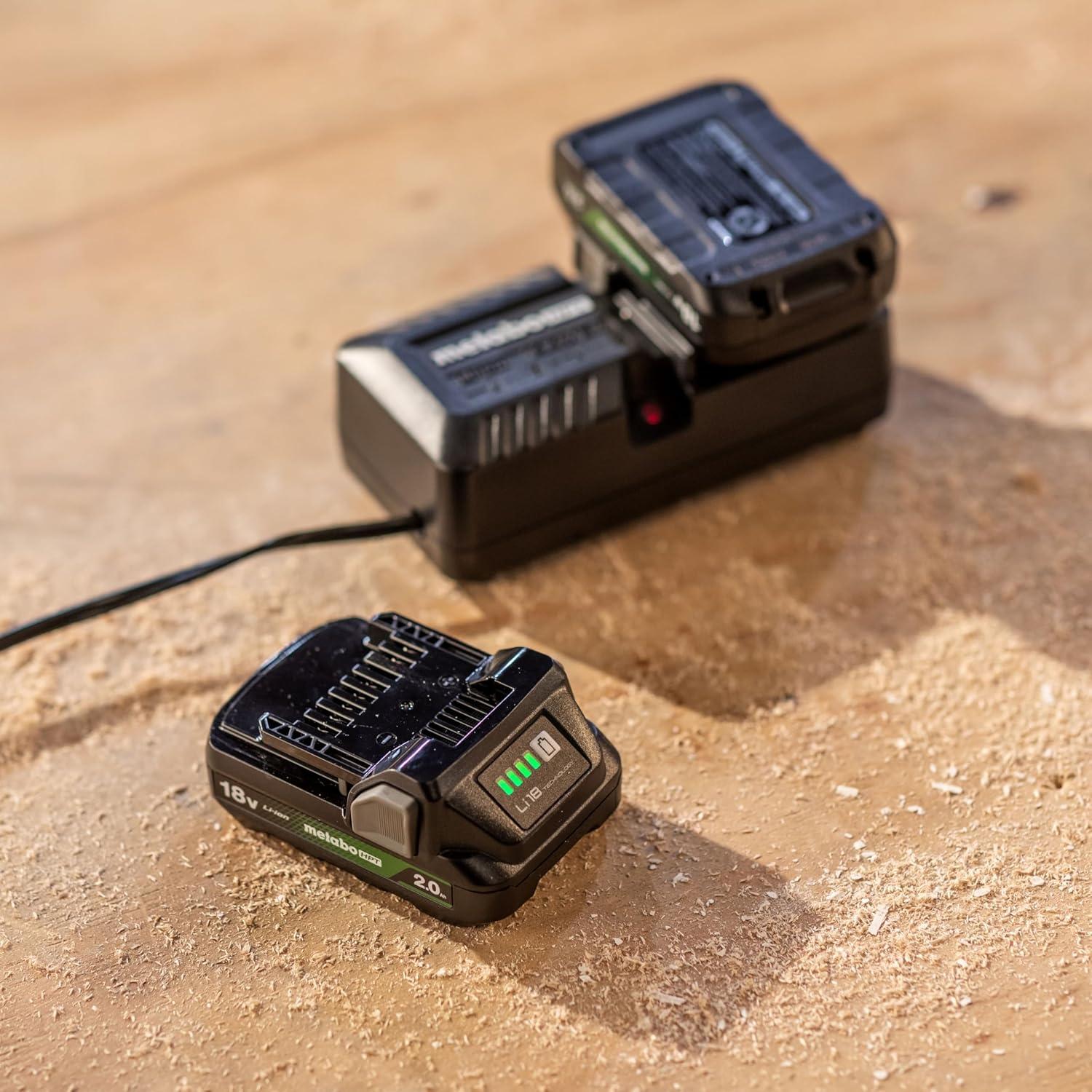 Lijadora Orbital Inalámbrica Metabo HPT 18V 5" con Polvo