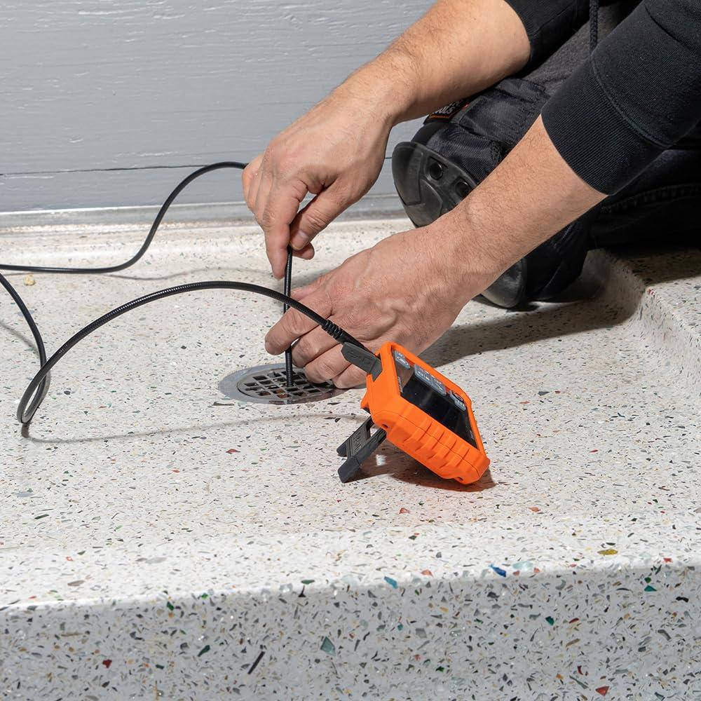 Serpiente Acorazada Klein Tools 69464 1.5m con Cámara LED