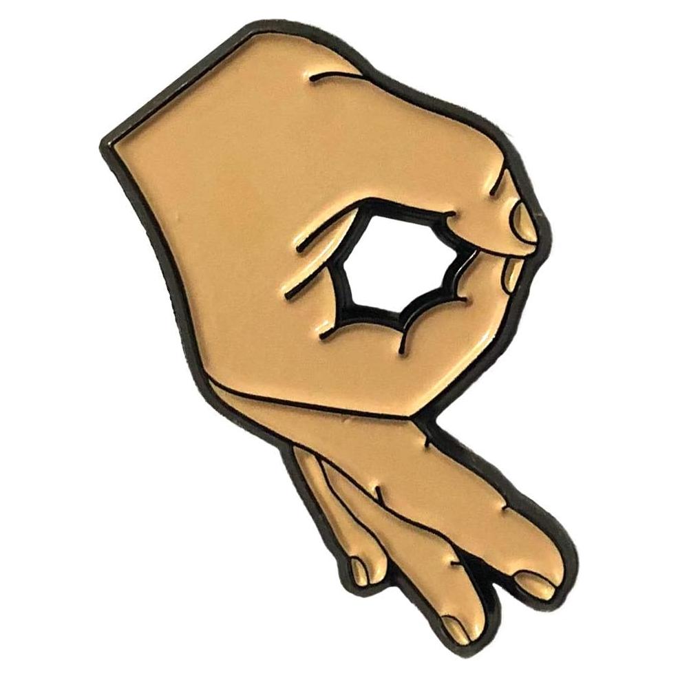 Pin de Esmalte Beige Juego del Círculo Balanced Co. 31.75 mm