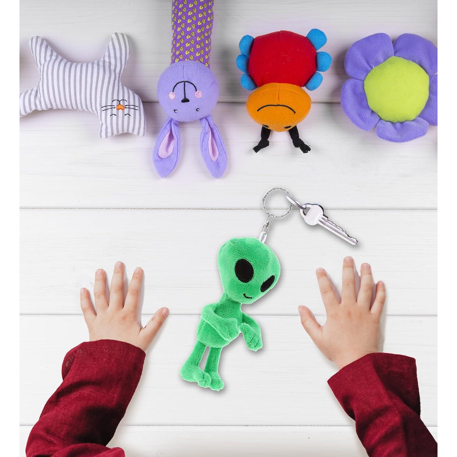 Llave de Peluche Alienígena DolliBu 12.7 cm Verde