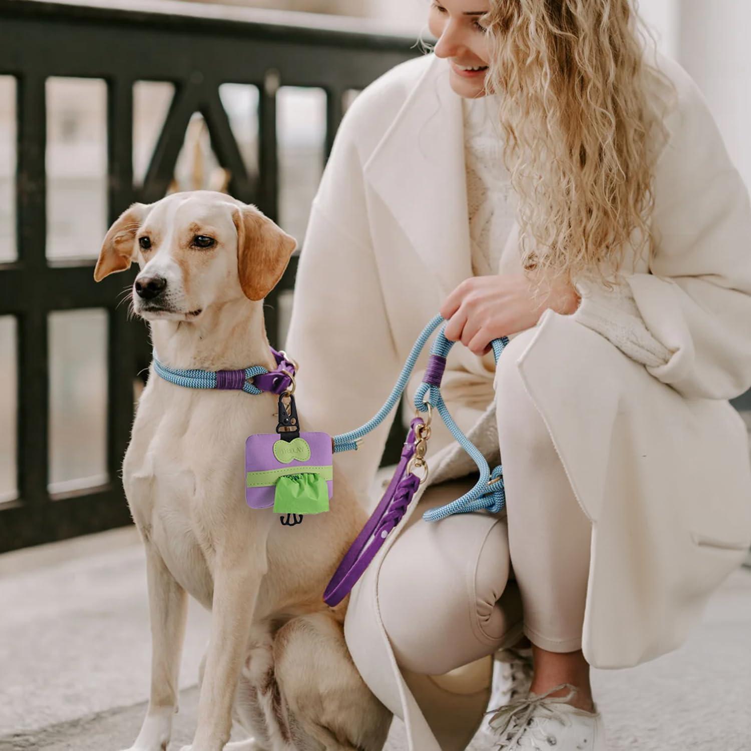 Soporte para bolsas de caca de perro Heelay morado, manos libres