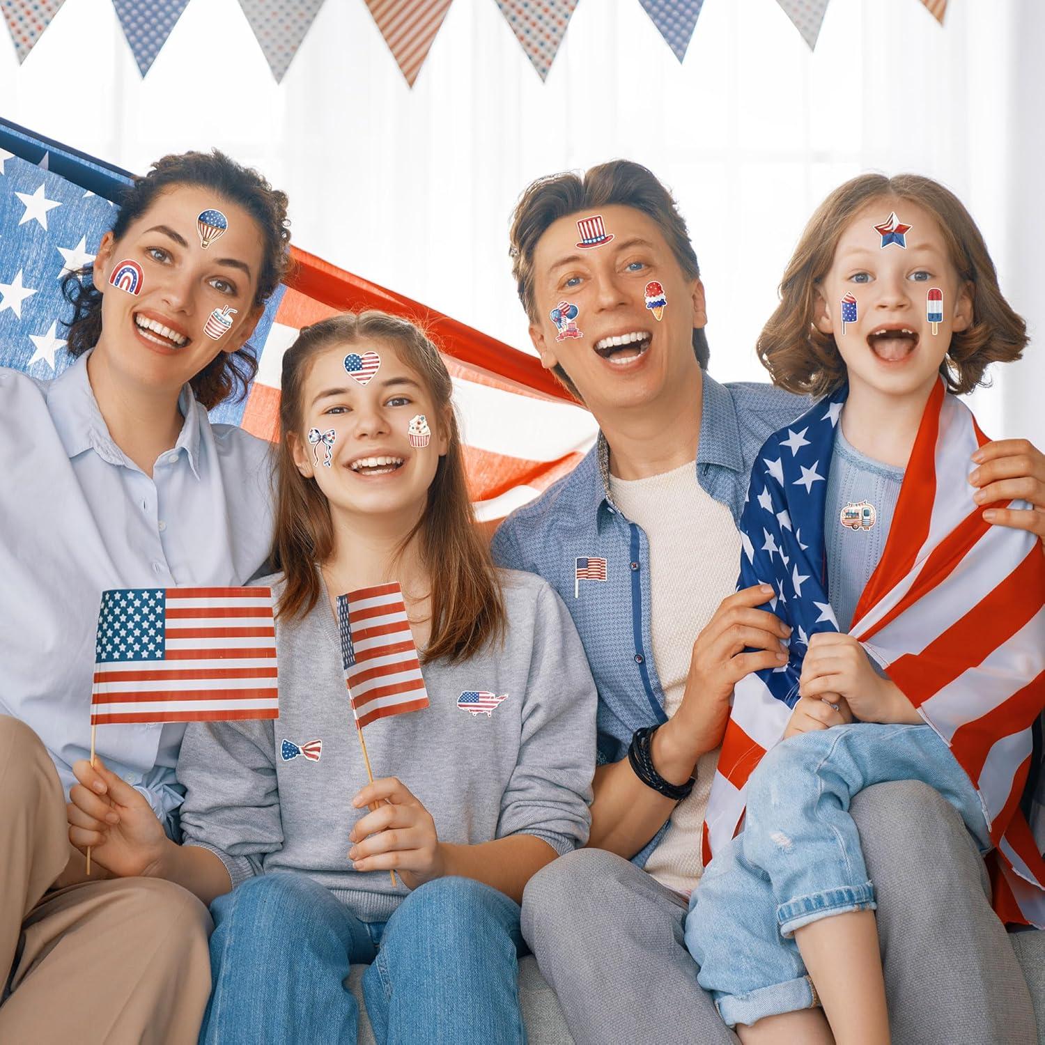 Pegatinas Patrióticas 4 de Julio CNhoqc - 1000 Piezas, 16 Diseños