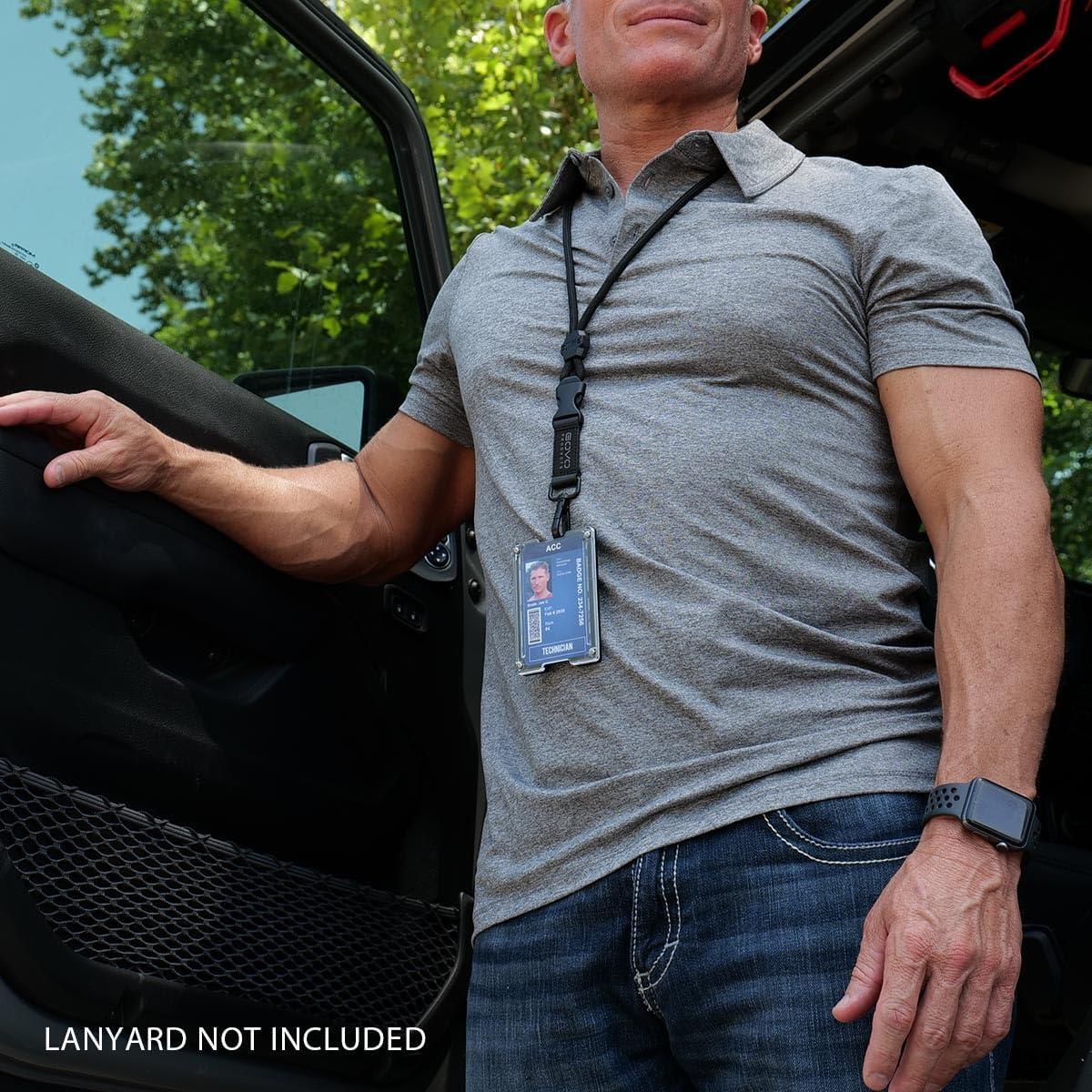 Soporte de Insignia GOVO T4 - Policarbonato Negro con Clip de Metal