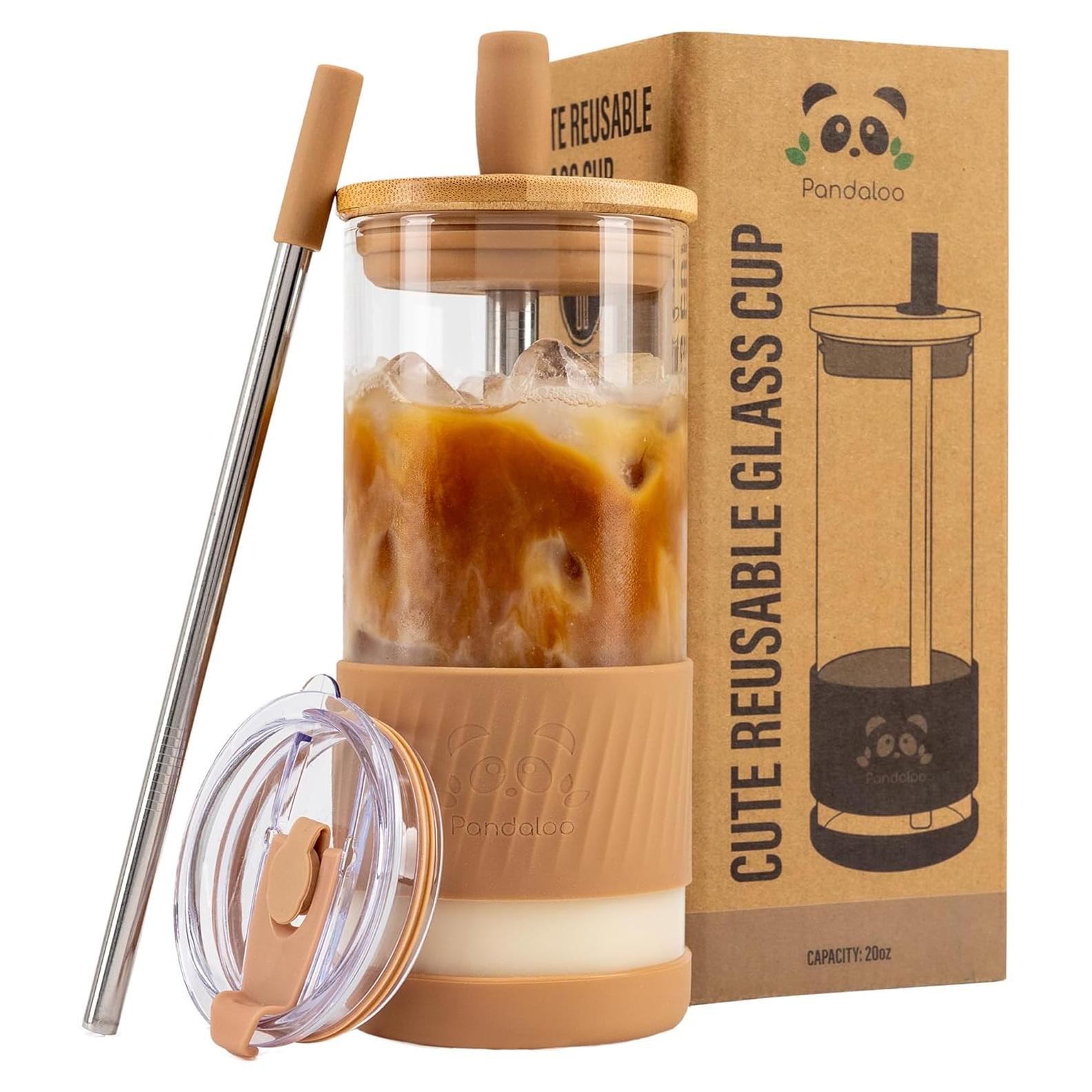 Taza de vidrio Pandaloo® 591 ml con tapa y popote - Arena ámbar
