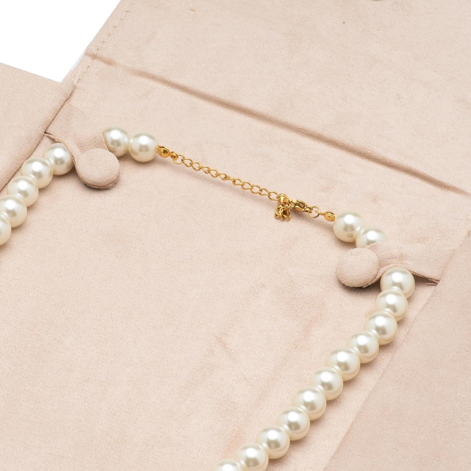 Caja de Joyería COWFEX de Terciopelo Beige para Collares