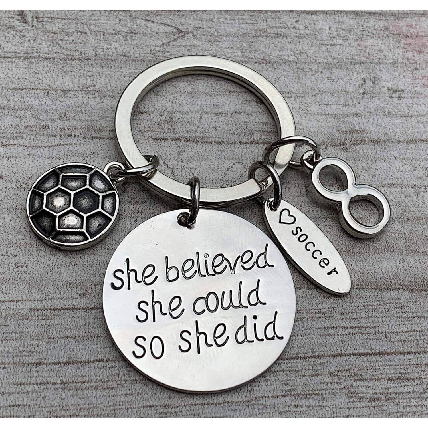 Llavero de Fútbol Personalizado Colección Infinita para Niñas