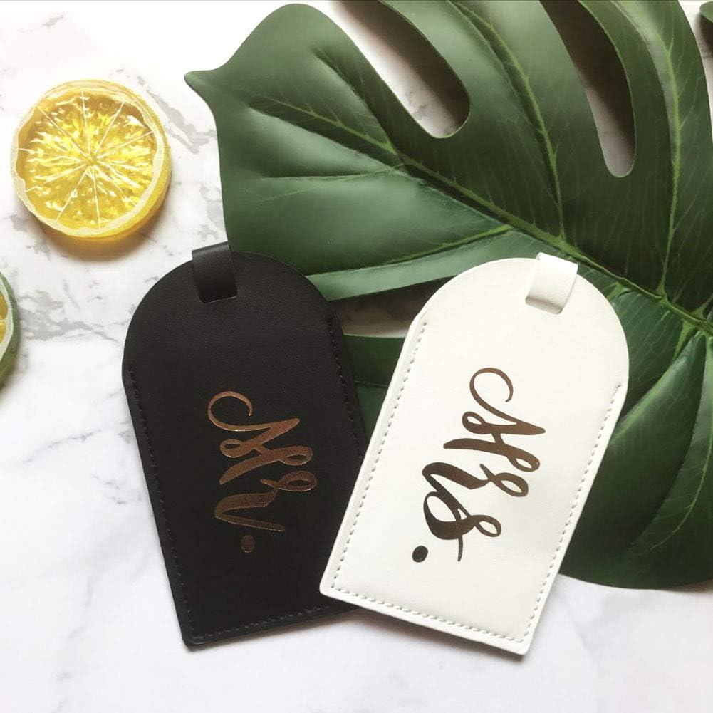 Soporte de Pasaporte y Etiquetas de Equipaje Mr. & Mrs. - KATIE LOXTON