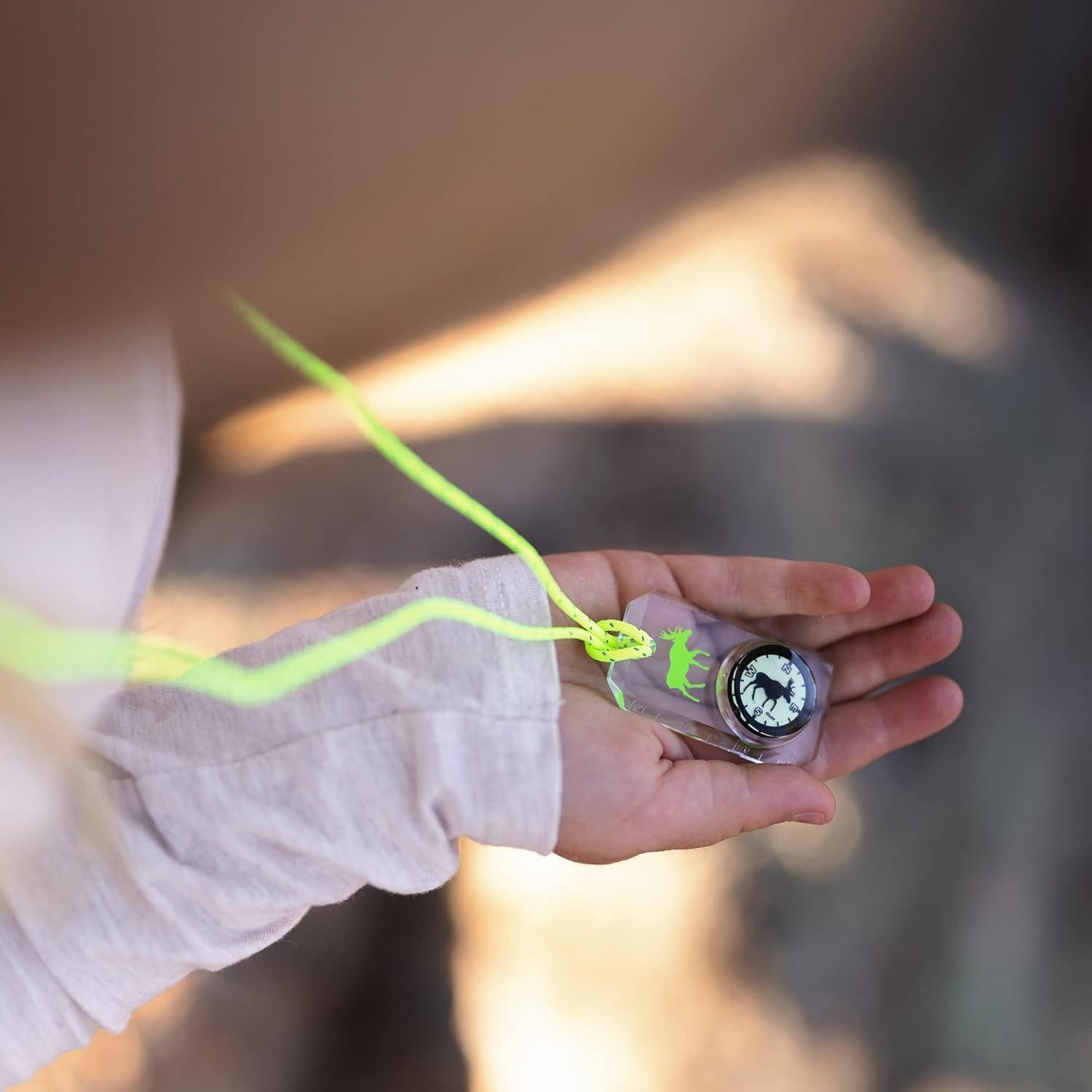 Brújula de Vida Silvestre Sun Company - Niños, Resistente al Agua