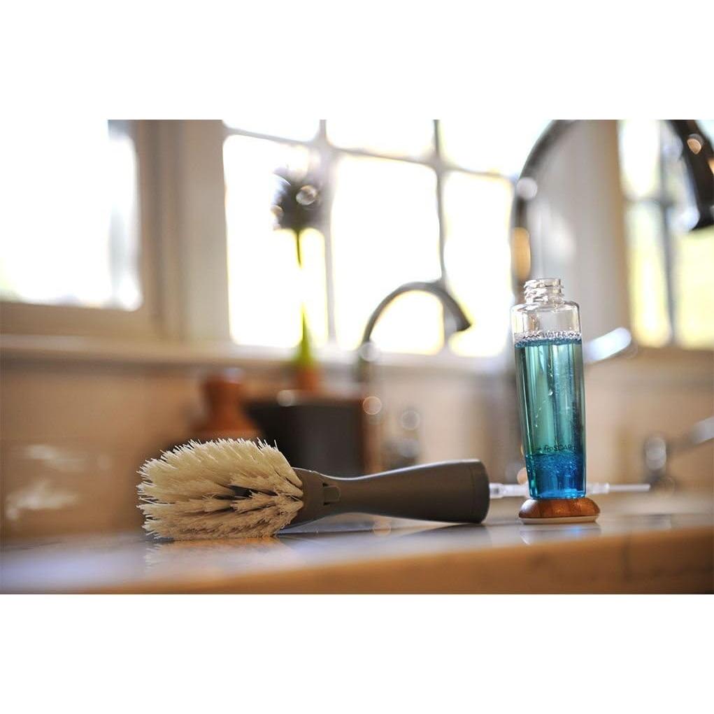 Cepillo de Platos con Dispensador de Jabón Full Circle FOMO Gris