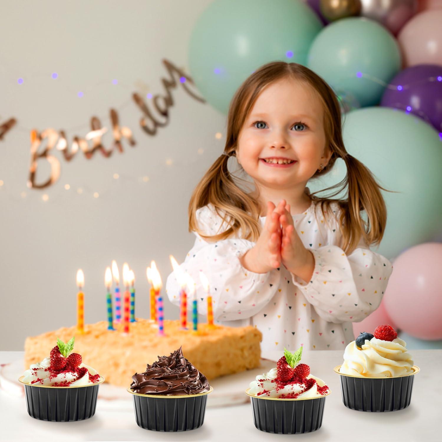 Moldes para Cupcakes LNYZQUS 5oz con Tapas - 100 Piezas